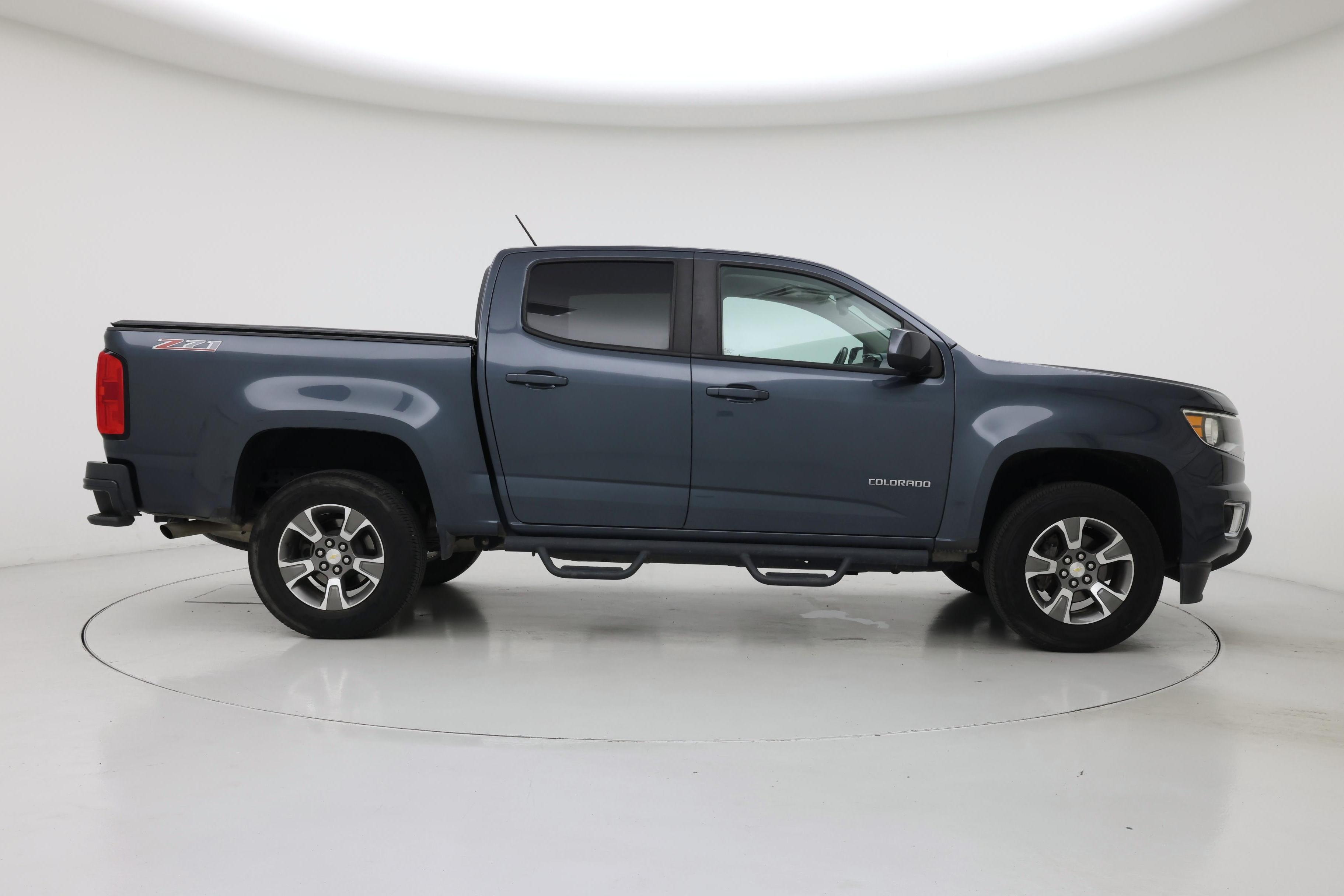 Thumbnail: 2019 Chevrolet Colorado - 7