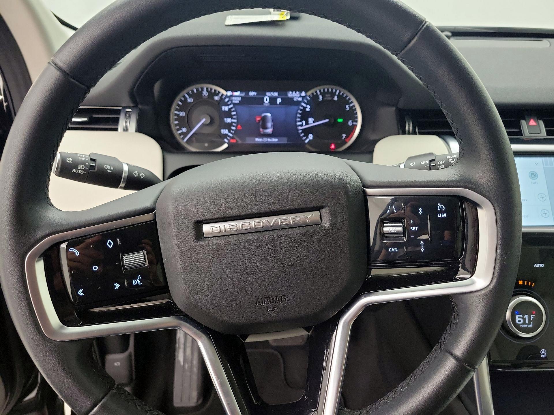 Thumbnail: 2023 Land Rover Discovery Sport - 10