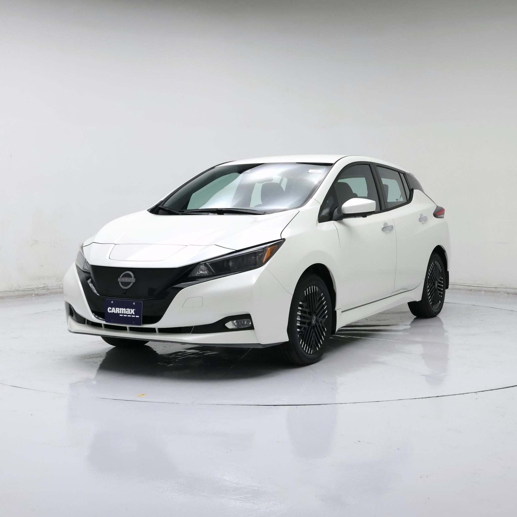 Thumbnail: 2025 Nissan Leaf - 4