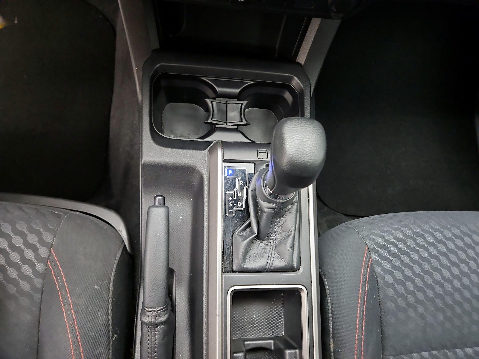 2021 Toyota Tacoma SR5 - Photo 18