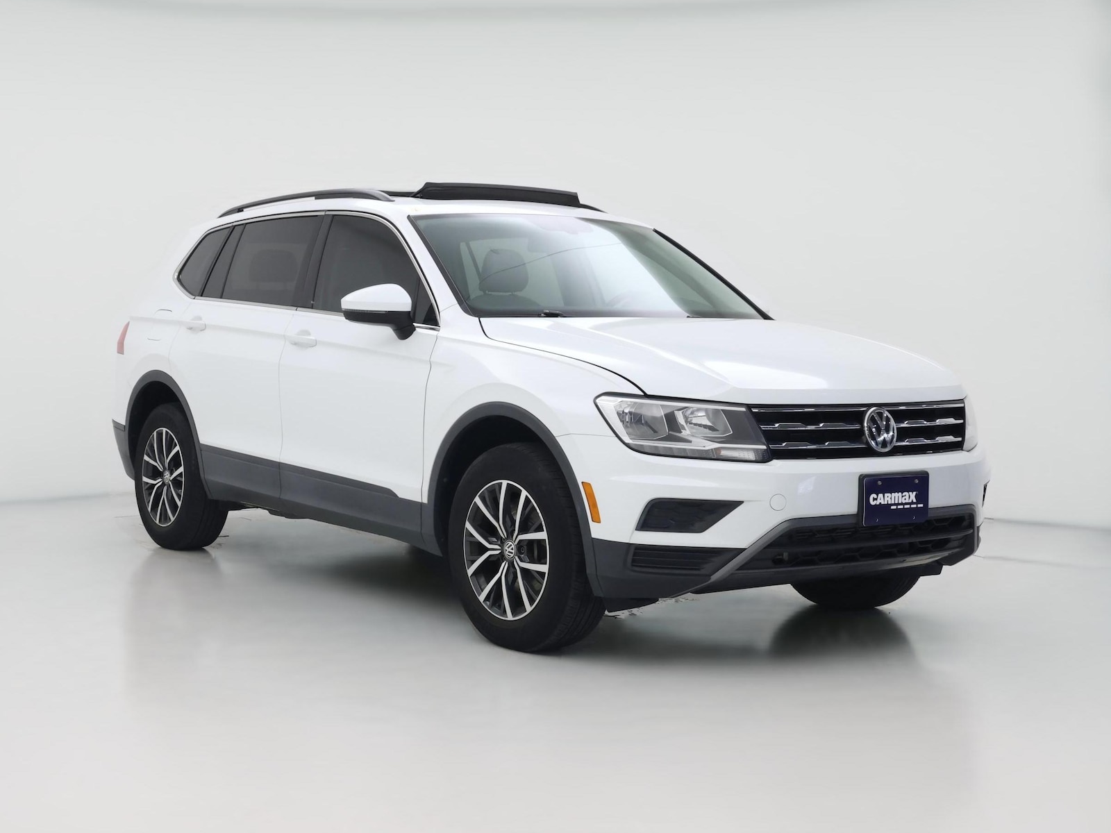 2019 Volkswagen Tiguan SE - Photo 1
