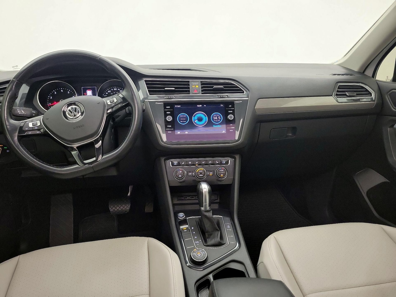 2019 Volkswagen Tiguan SE - Photo 10