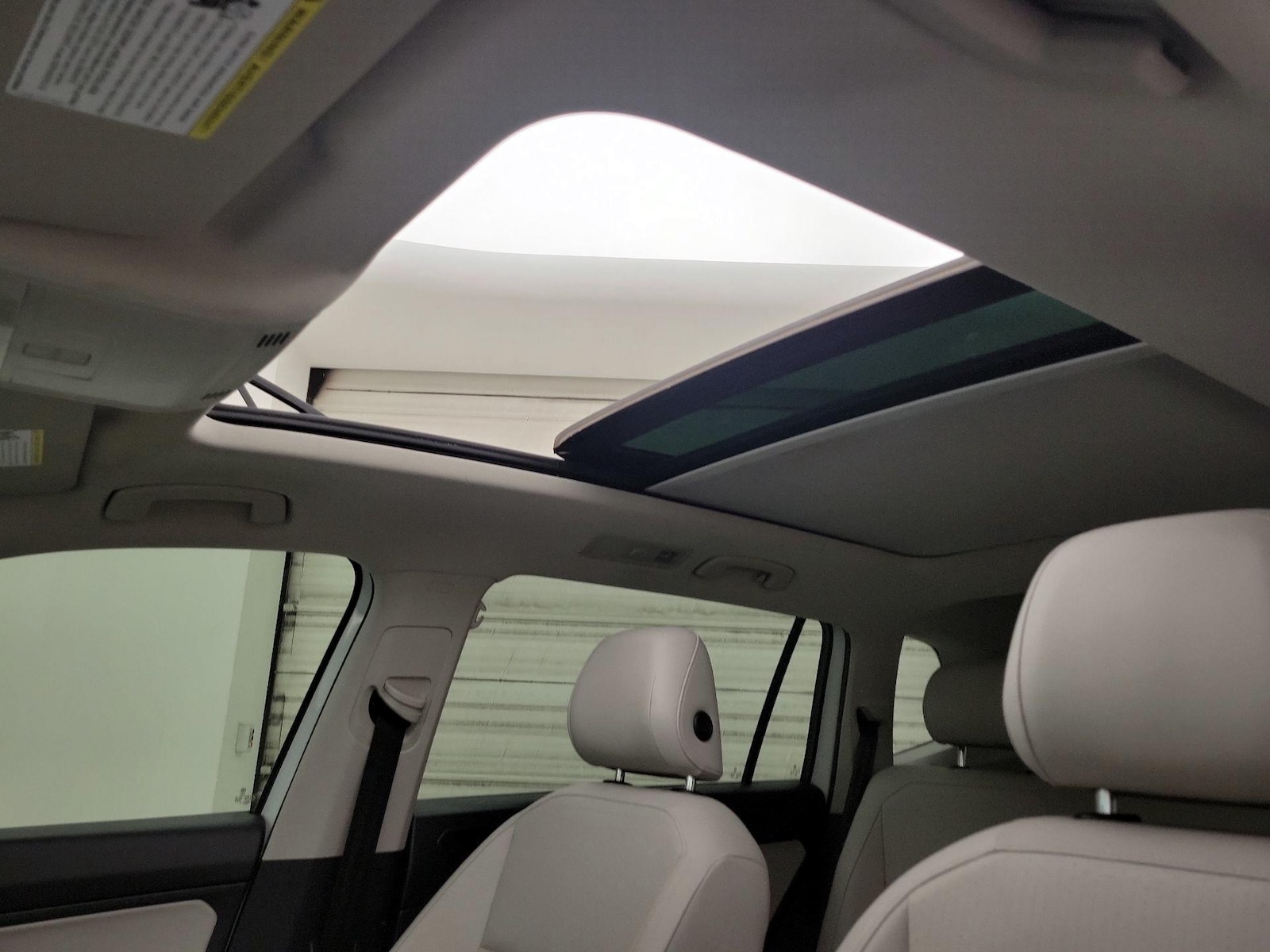2019 Volkswagen Tiguan SE - Photo 20