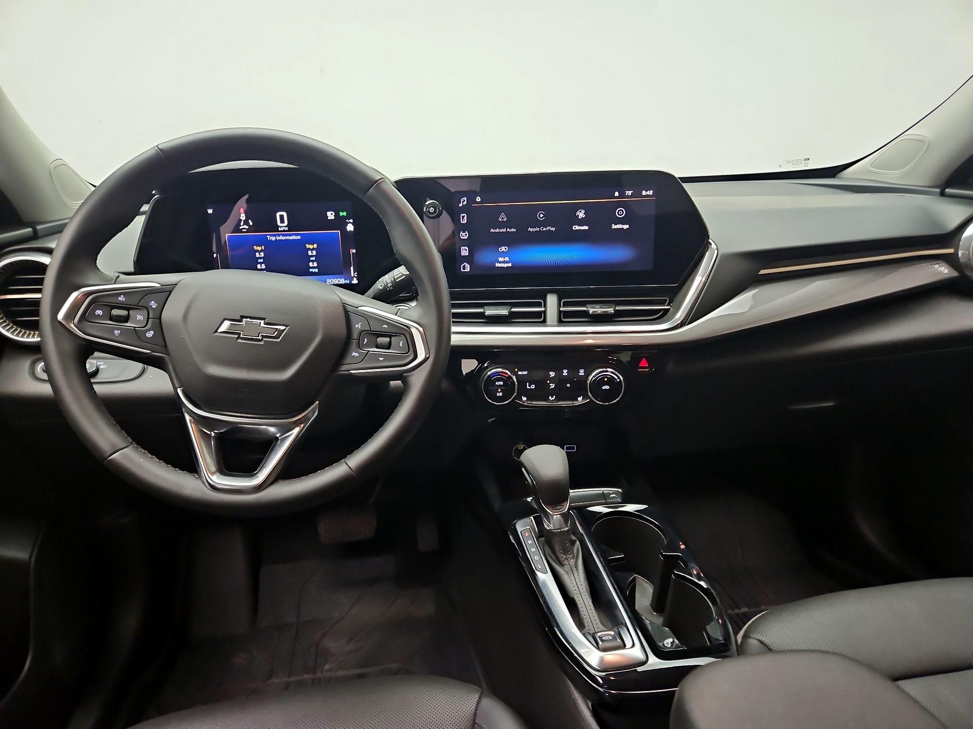 Thumbnail: 2025 Chevrolet Trax - 9