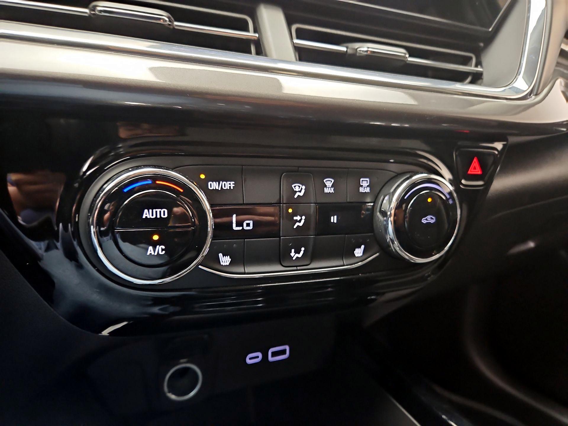 Thumbnail: 2025 Chevrolet Trax - 16