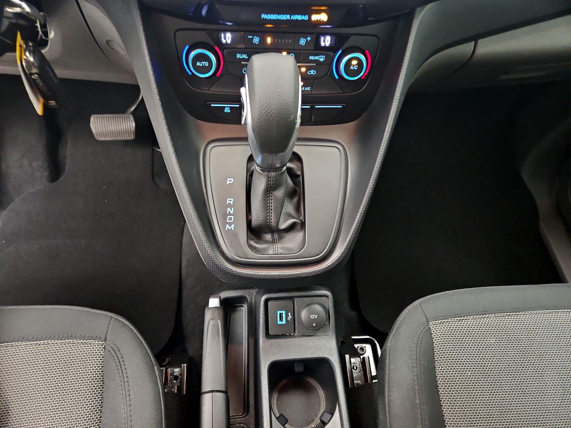 Thumbnail: 2022 Ford Transit Series - 16