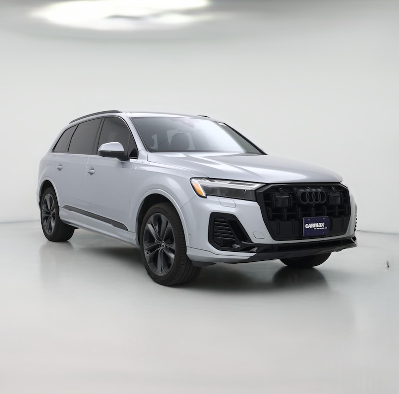2025 Audi Q7 Premium Plus