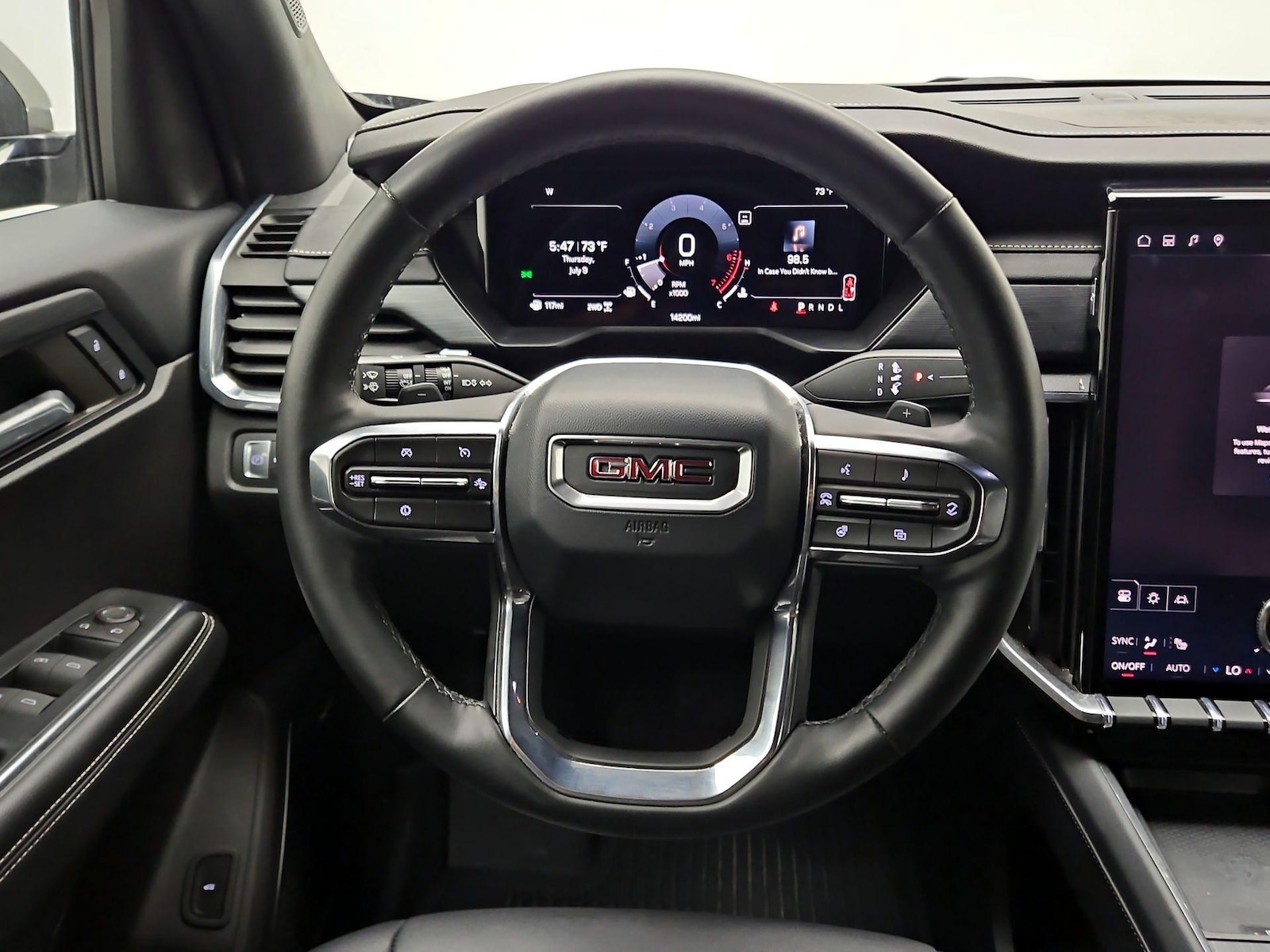 2024 GMC Acadia Elevation - Photo 9