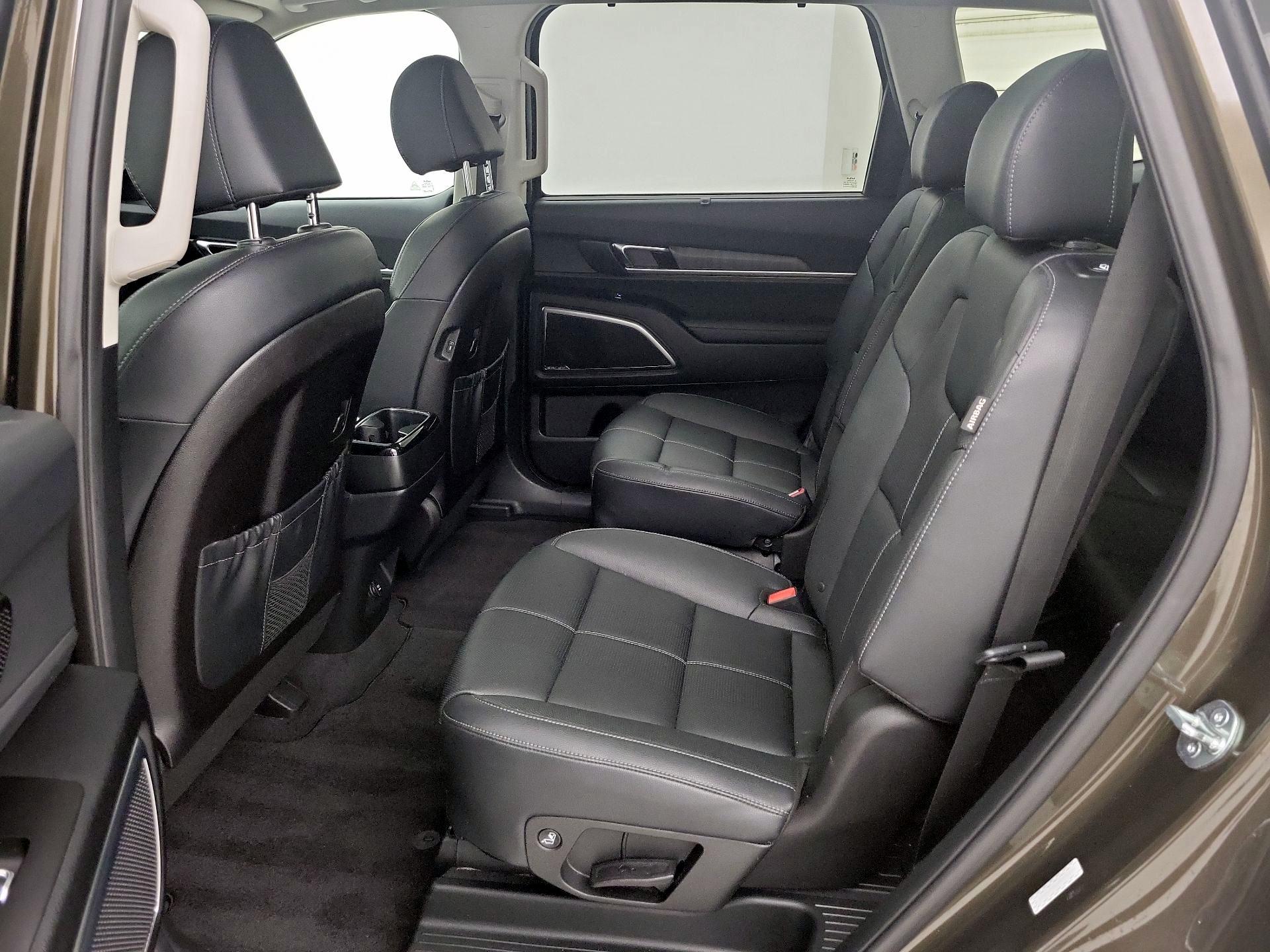 Thumbnail: 2024 Kia Telluride - 20