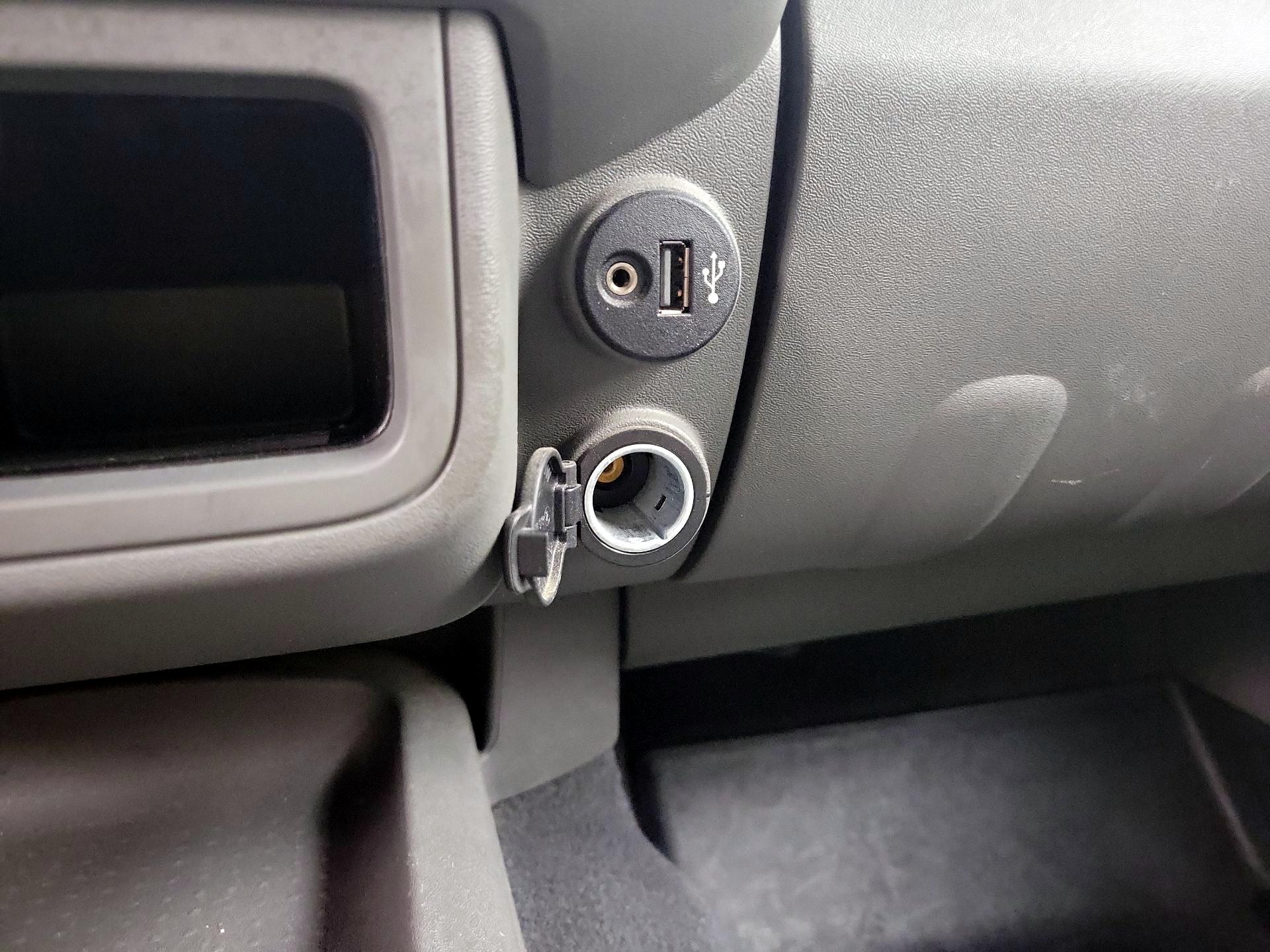 Thumbnail: 2019 Nissan Frontier - 18