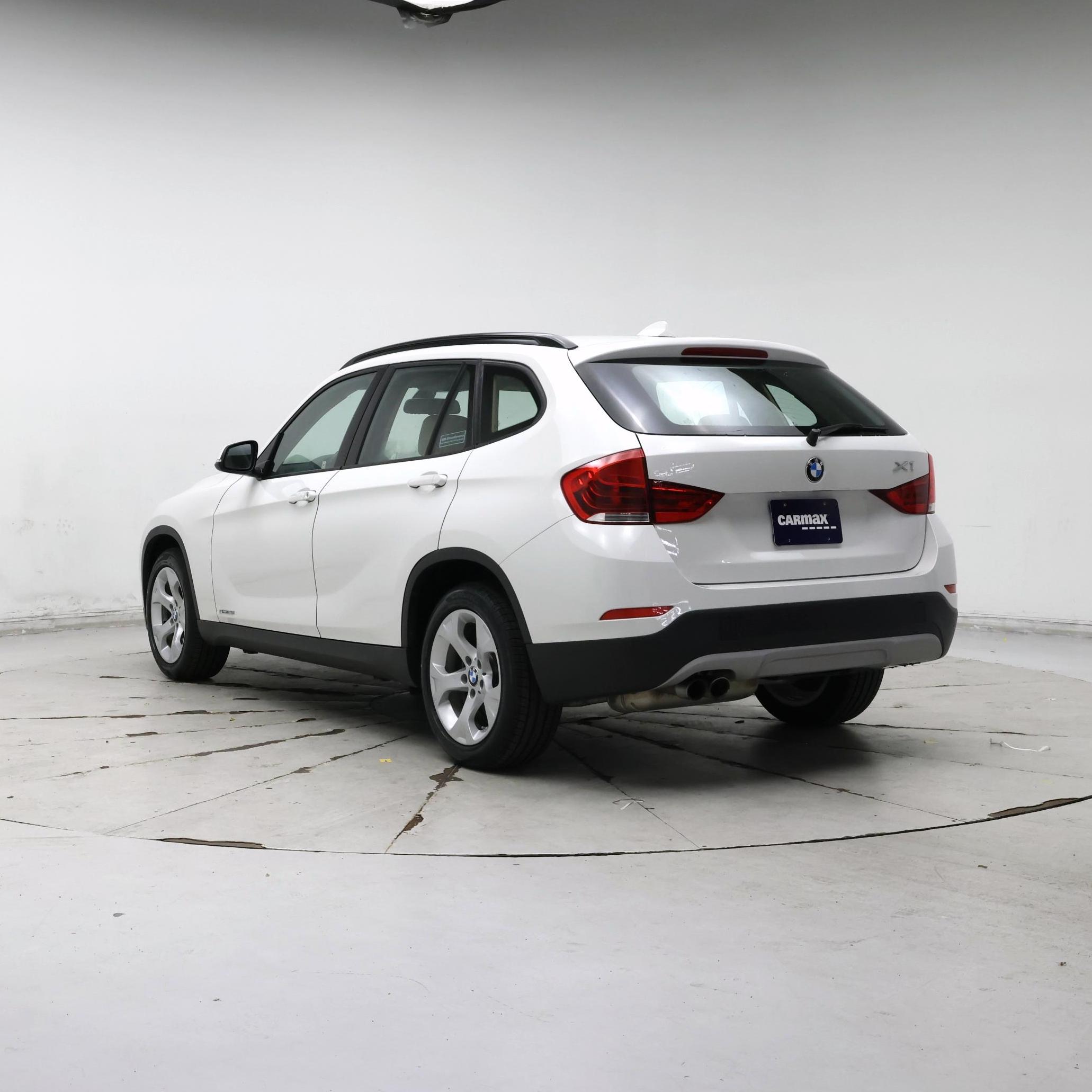 Thumbnail: 2015 BMW X1 - 2