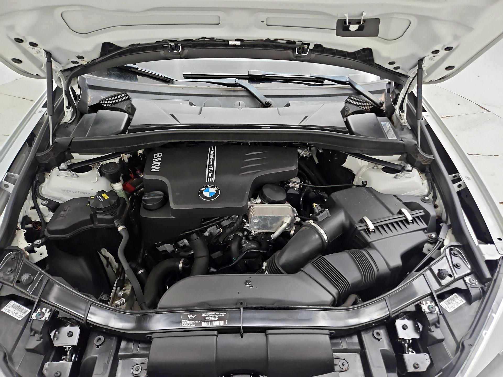 Thumbnail: 2015 BMW X1 - 20