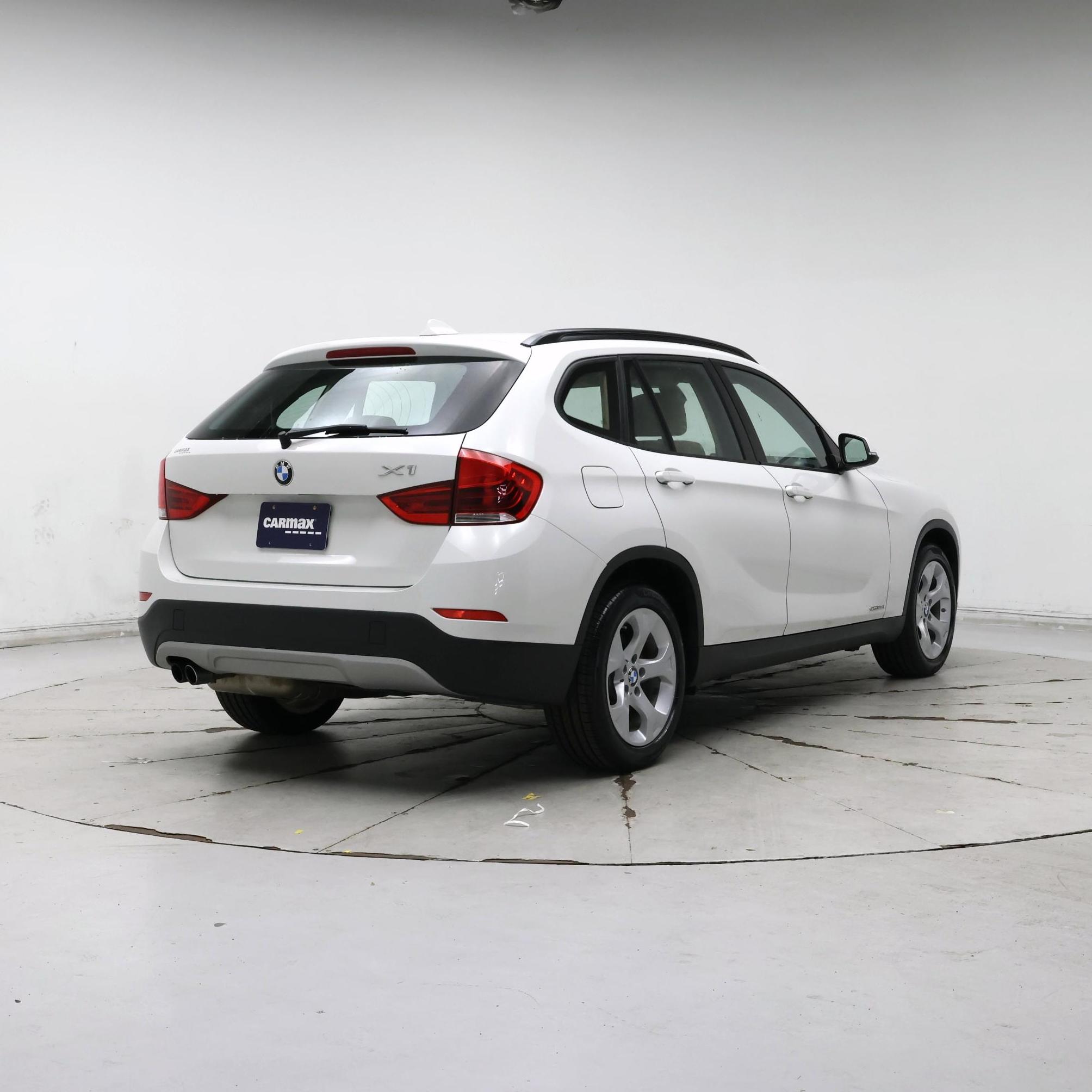 Thumbnail: 2015 BMW X1 - 8