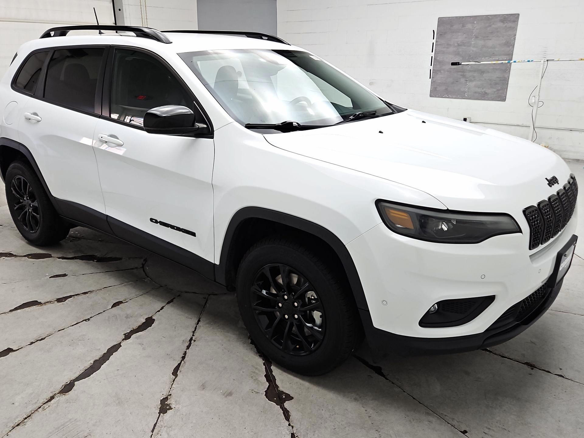 Thumbnail: 2023 Jeep Cherokee - 1