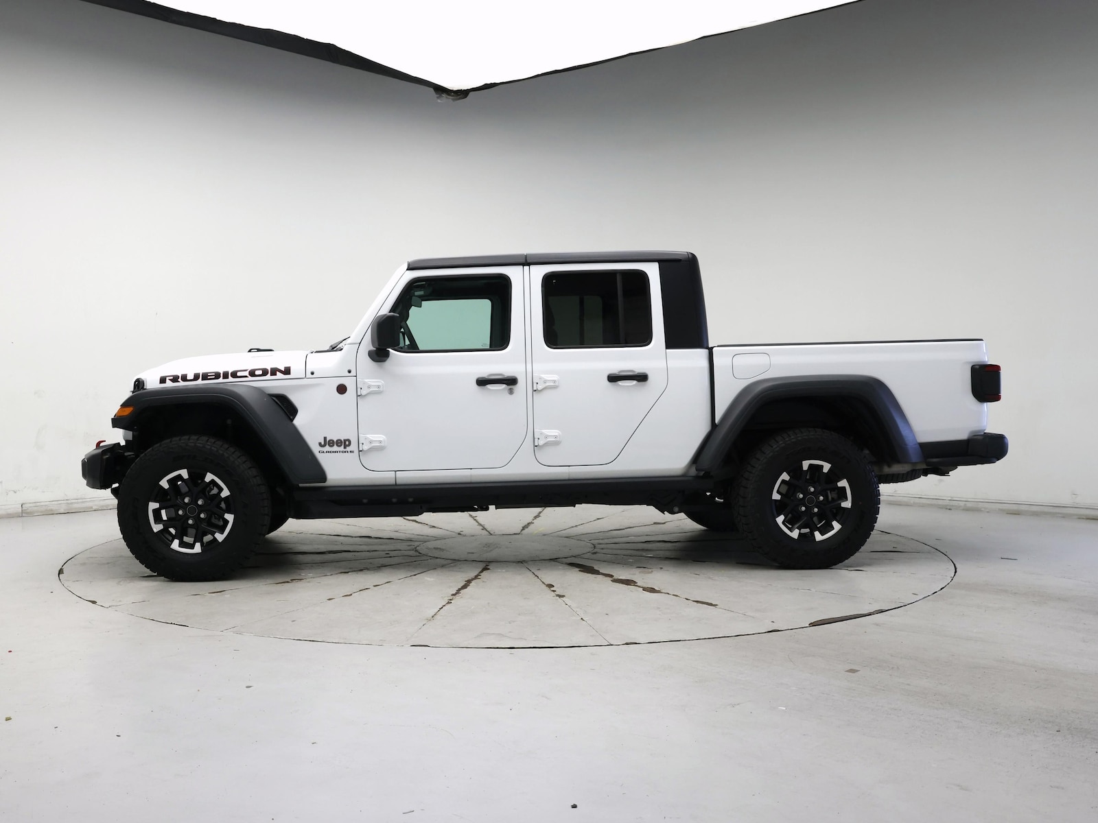 2026 Jeep Gladiator Rubicon - Photo 4