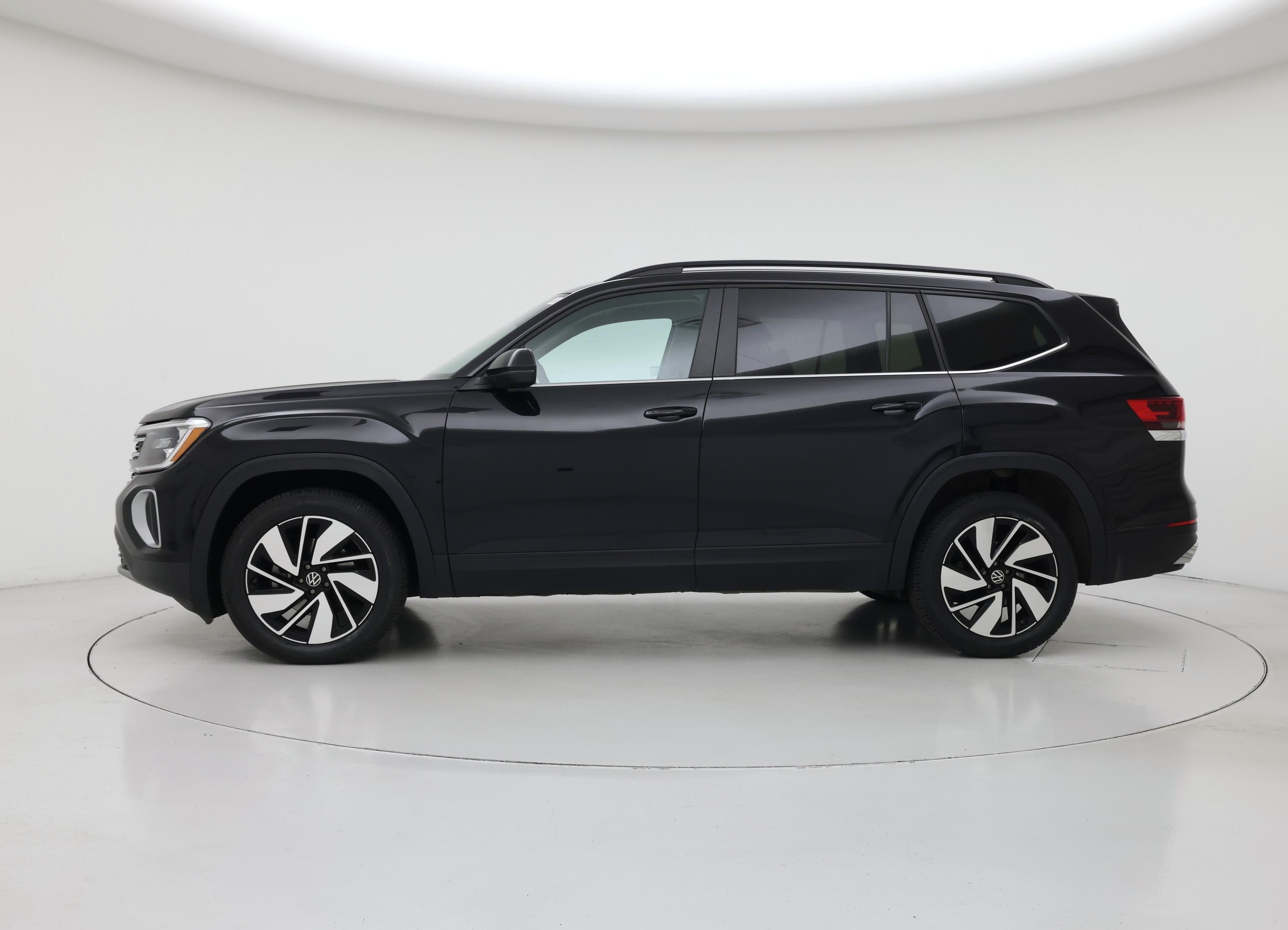 Thumbnail: 2024 Volkswagen Atlas - 3
