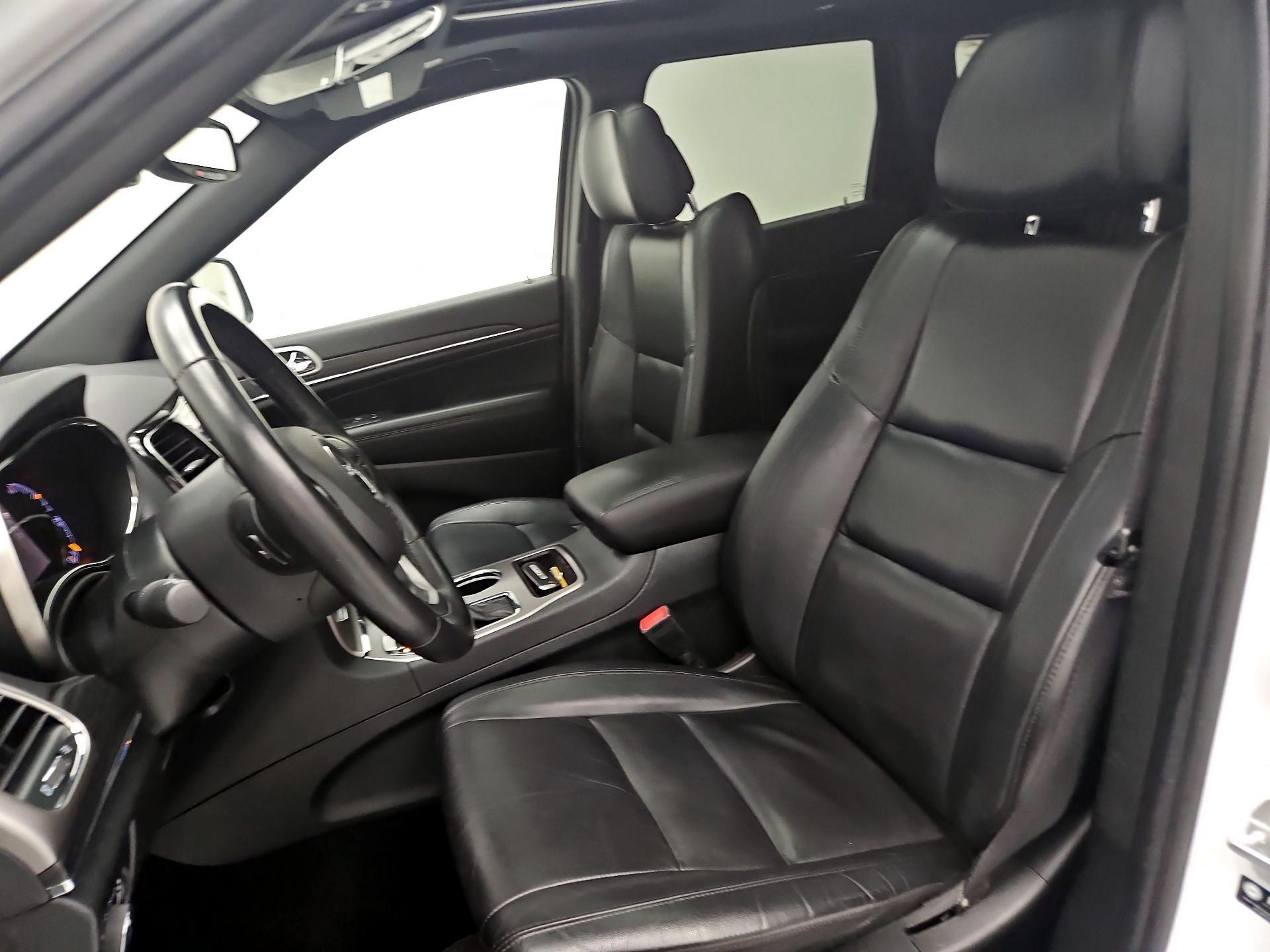 Thumbnail: 2022 Jeep Grand Cherokee - 11