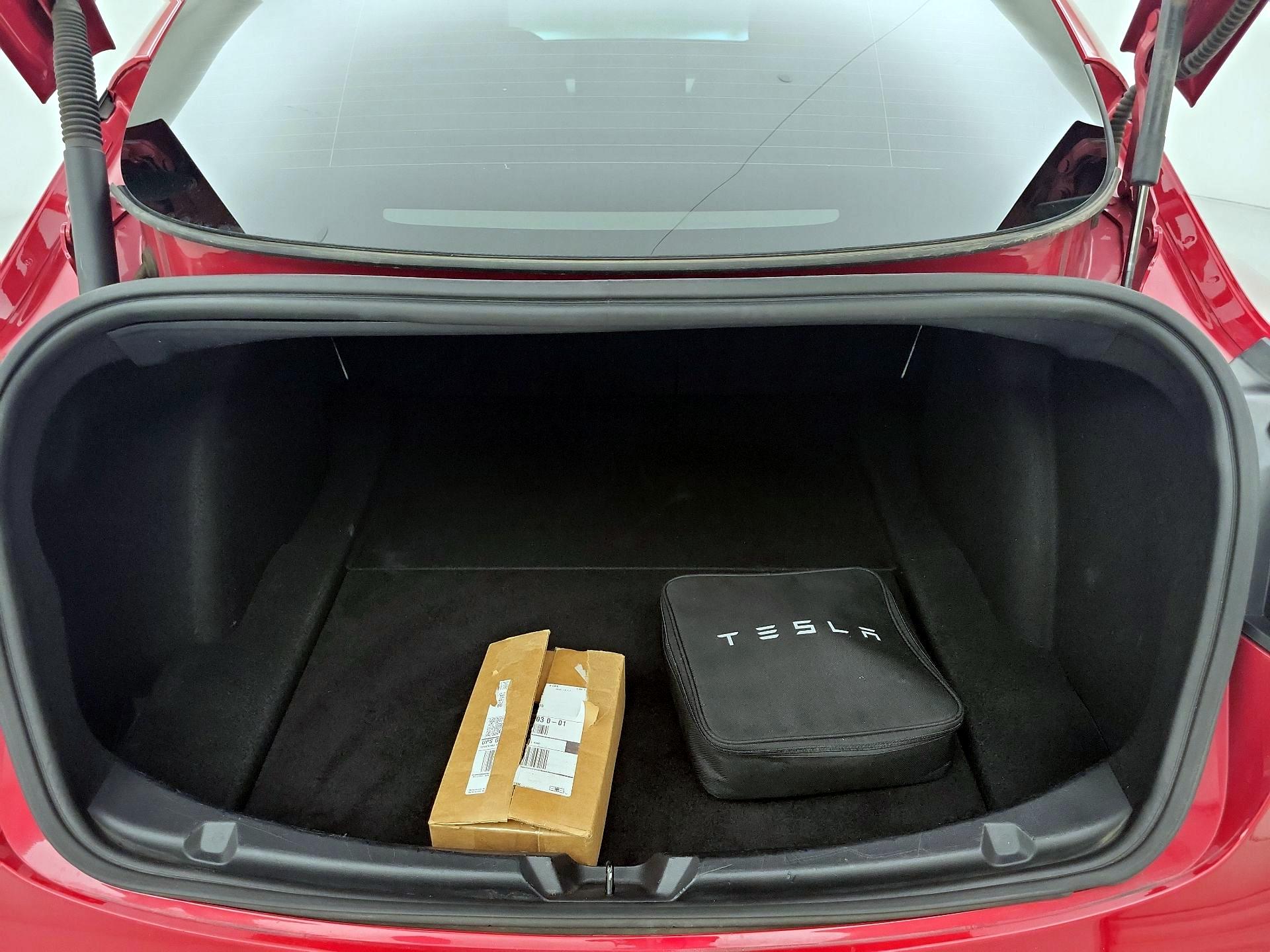 Thumbnail: 2021 Tesla Model 3 - 20
