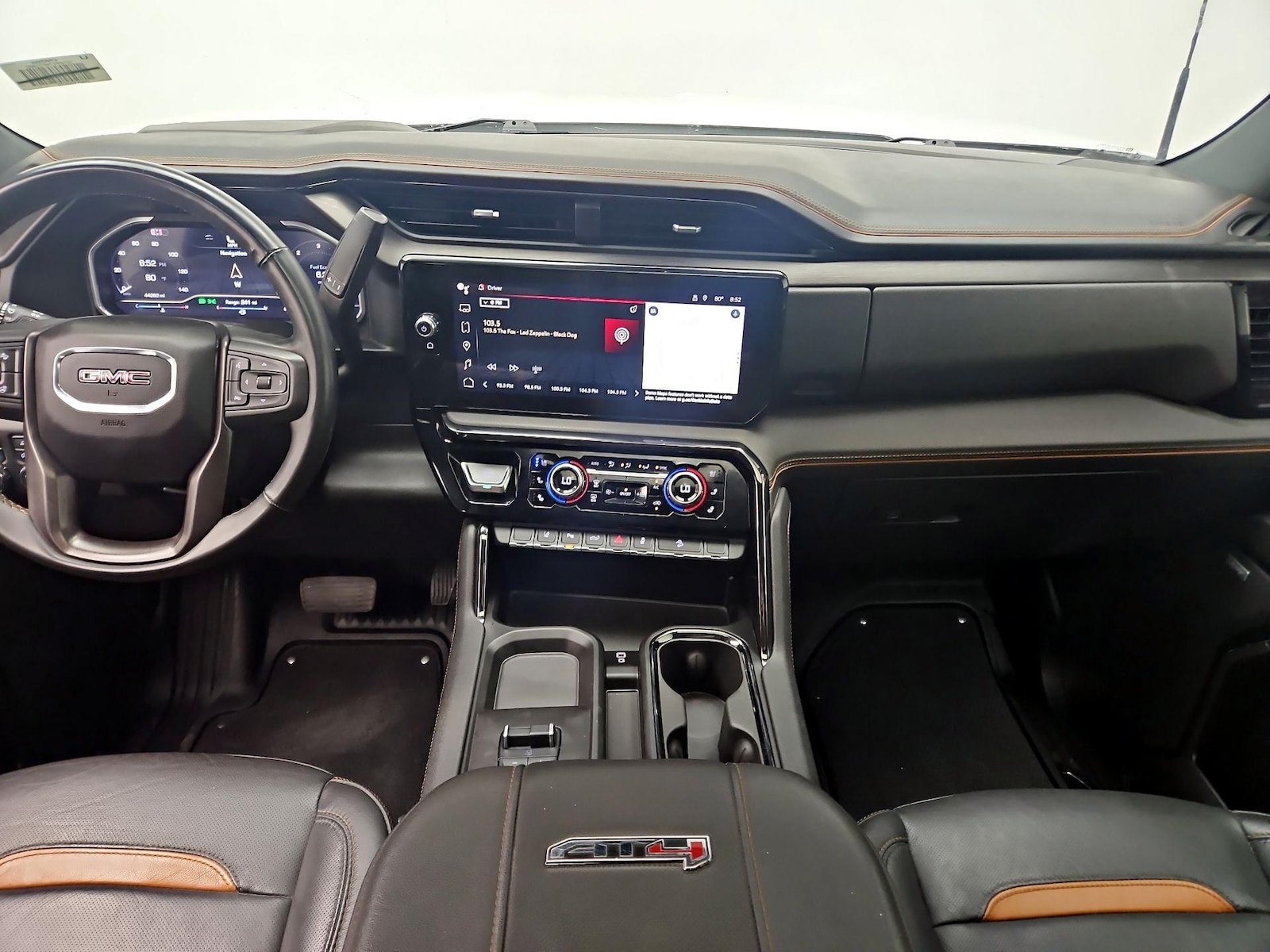 2024 GMC Sierra 2500HD AT4 - Photo 10