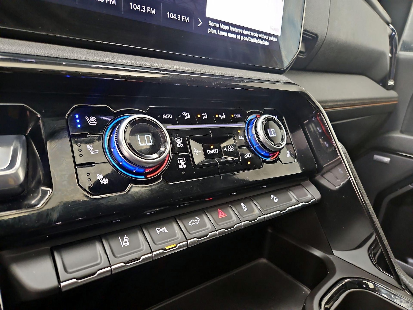 2024 GMC Sierra 2500HD AT4 - Photo 17