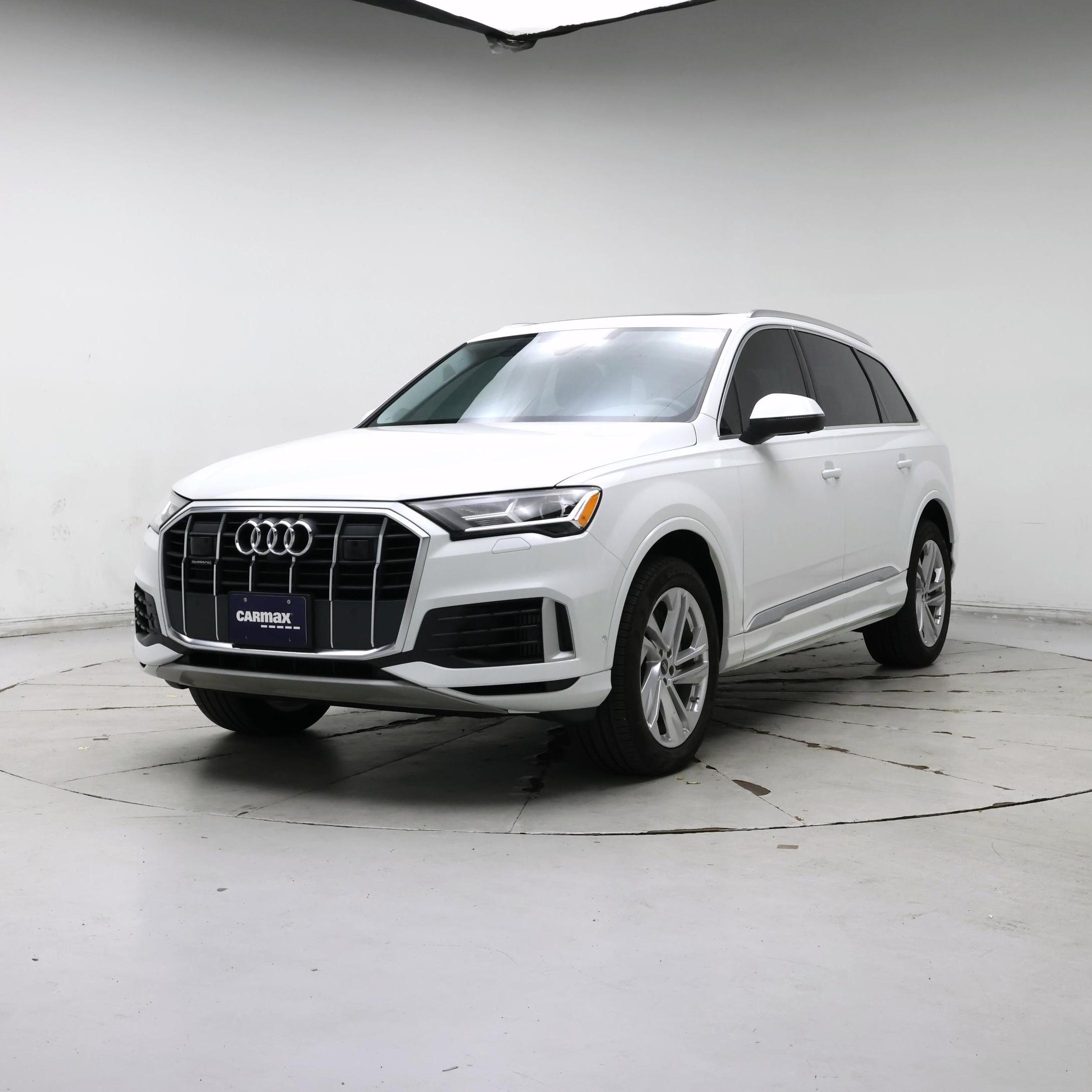 Thumbnail: 2023 Audi Q7 - 4