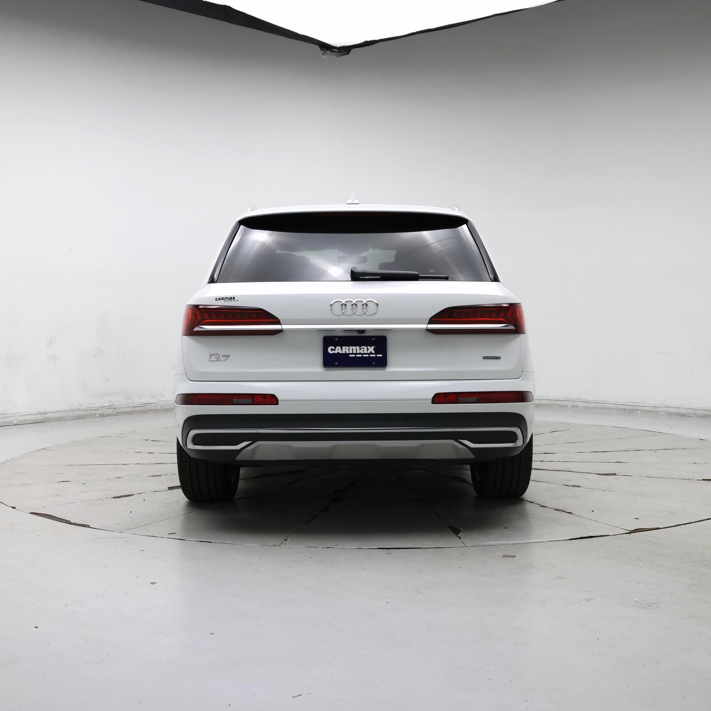 Thumbnail: 2023 Audi Q7 - 6