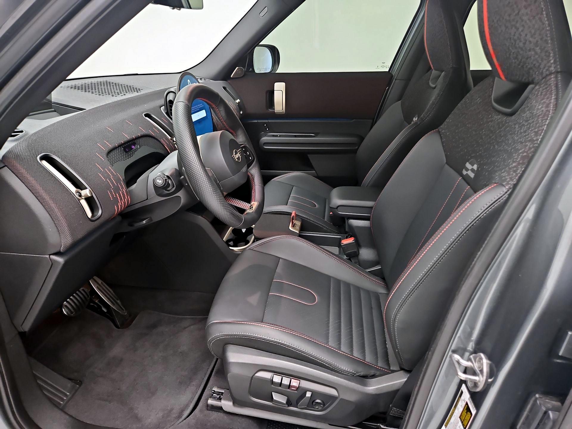 Thumbnail: 2025 MINI Cooper Countryman - 11