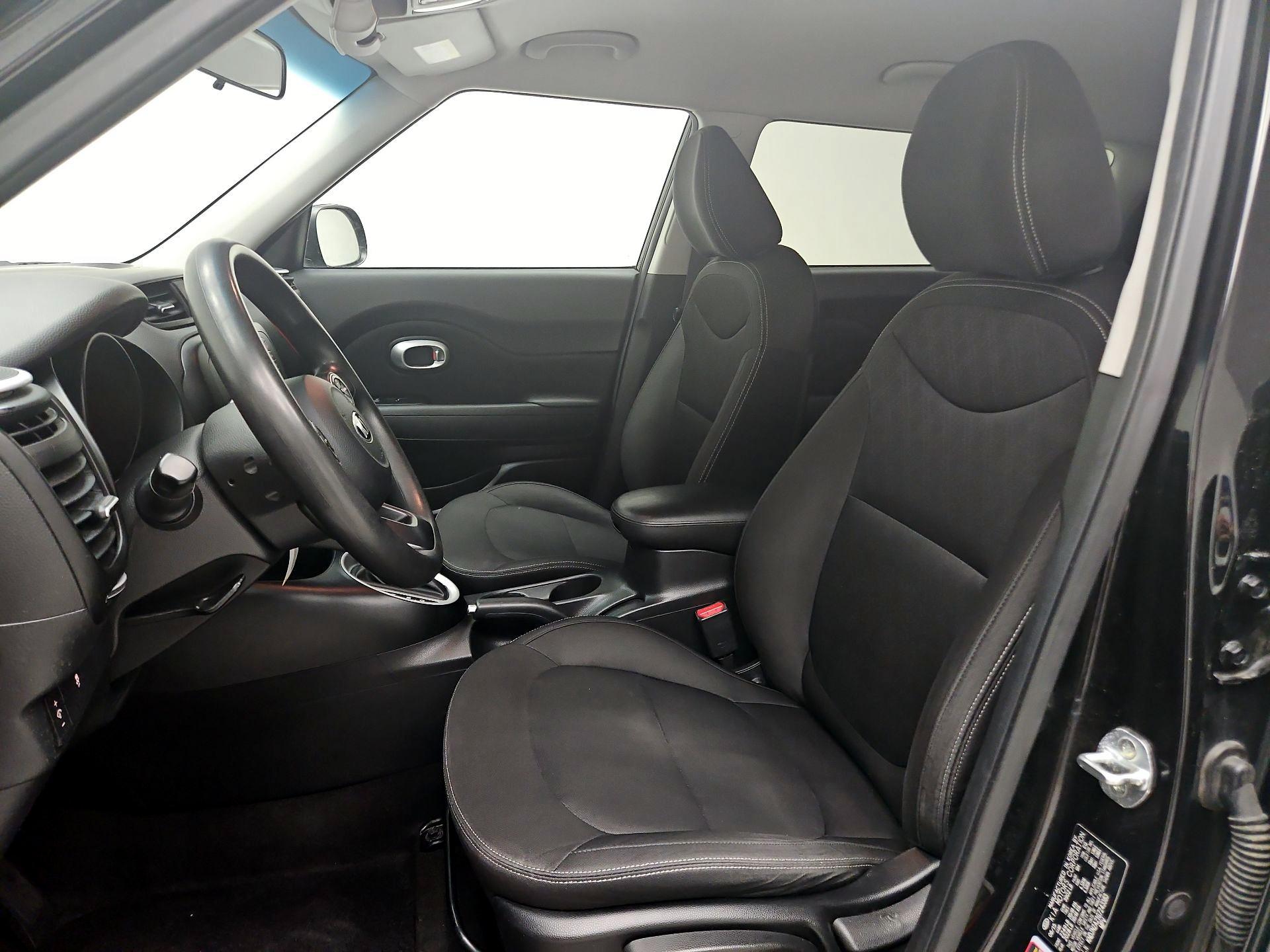 Thumbnail: 2016 Kia Soul - 11