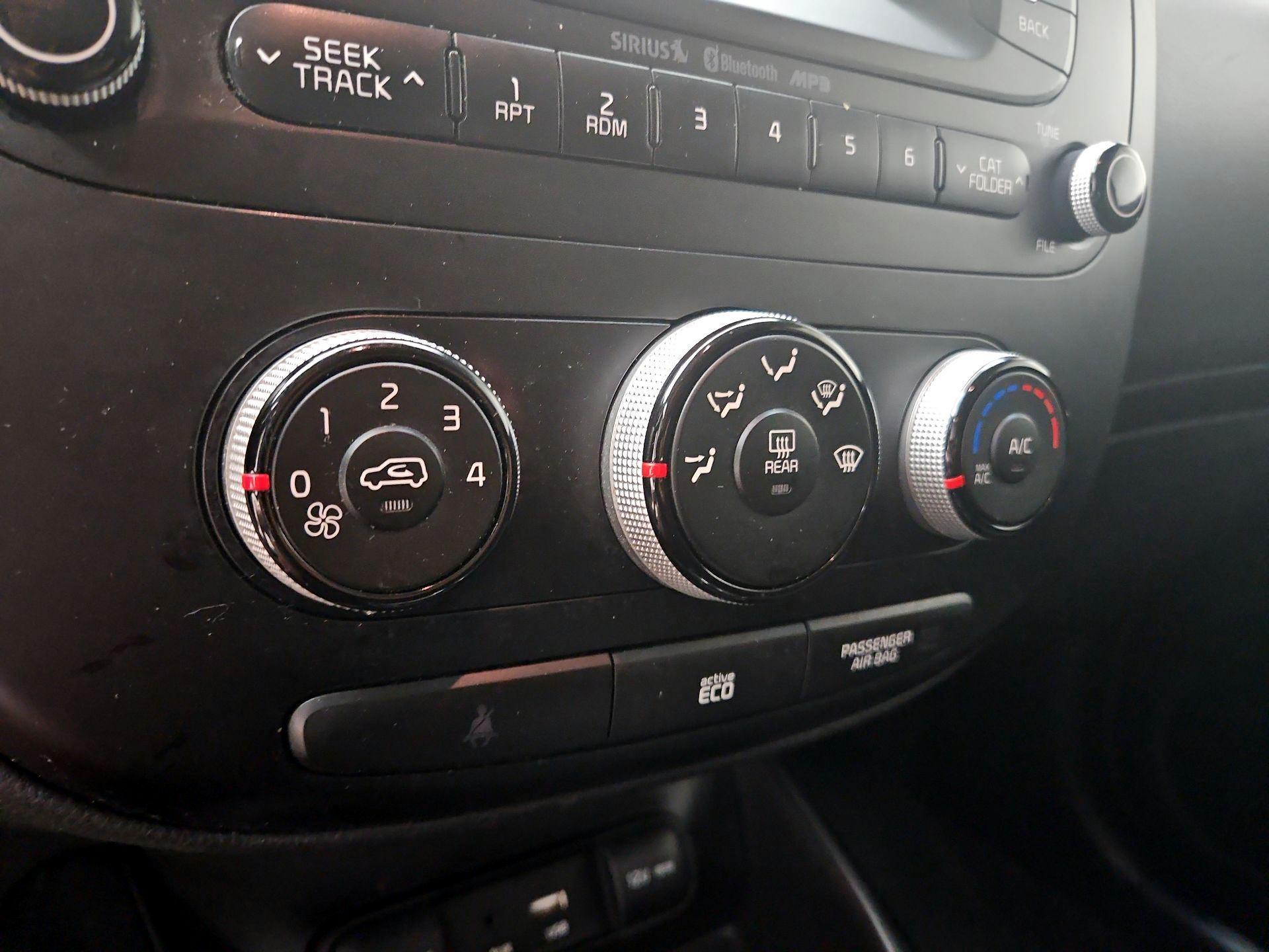 Thumbnail: 2016 Kia Soul - 15