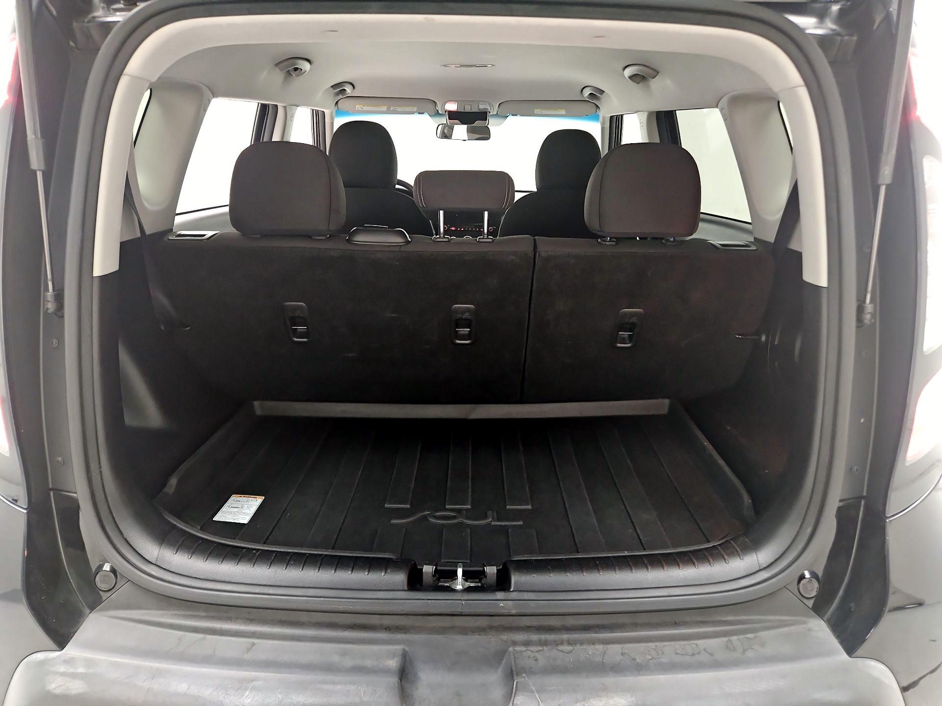 Thumbnail: 2016 Kia Soul - 19