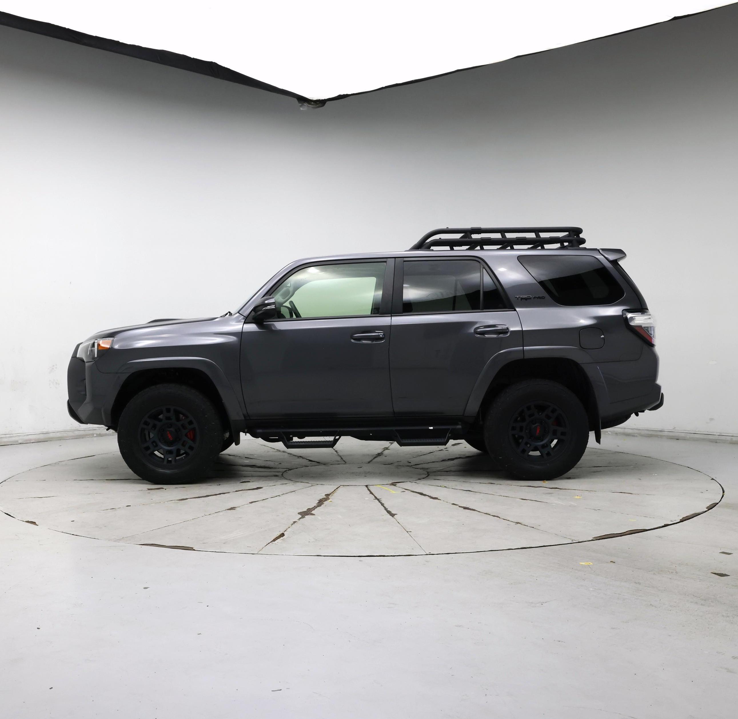 Thumbnail: 2023 Toyota 4Runner - 3