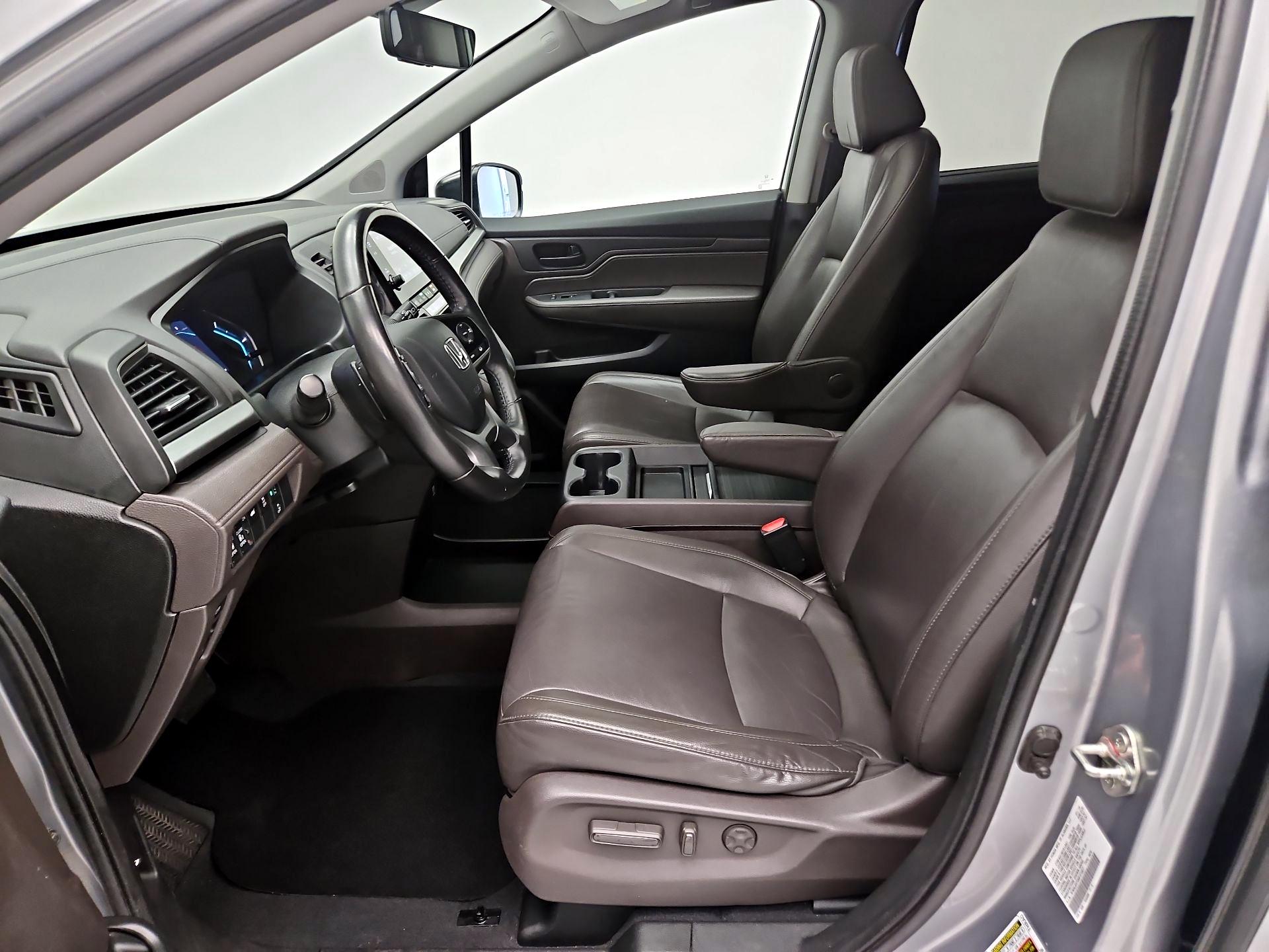 Thumbnail: 2019 Honda Odyssey - 11
