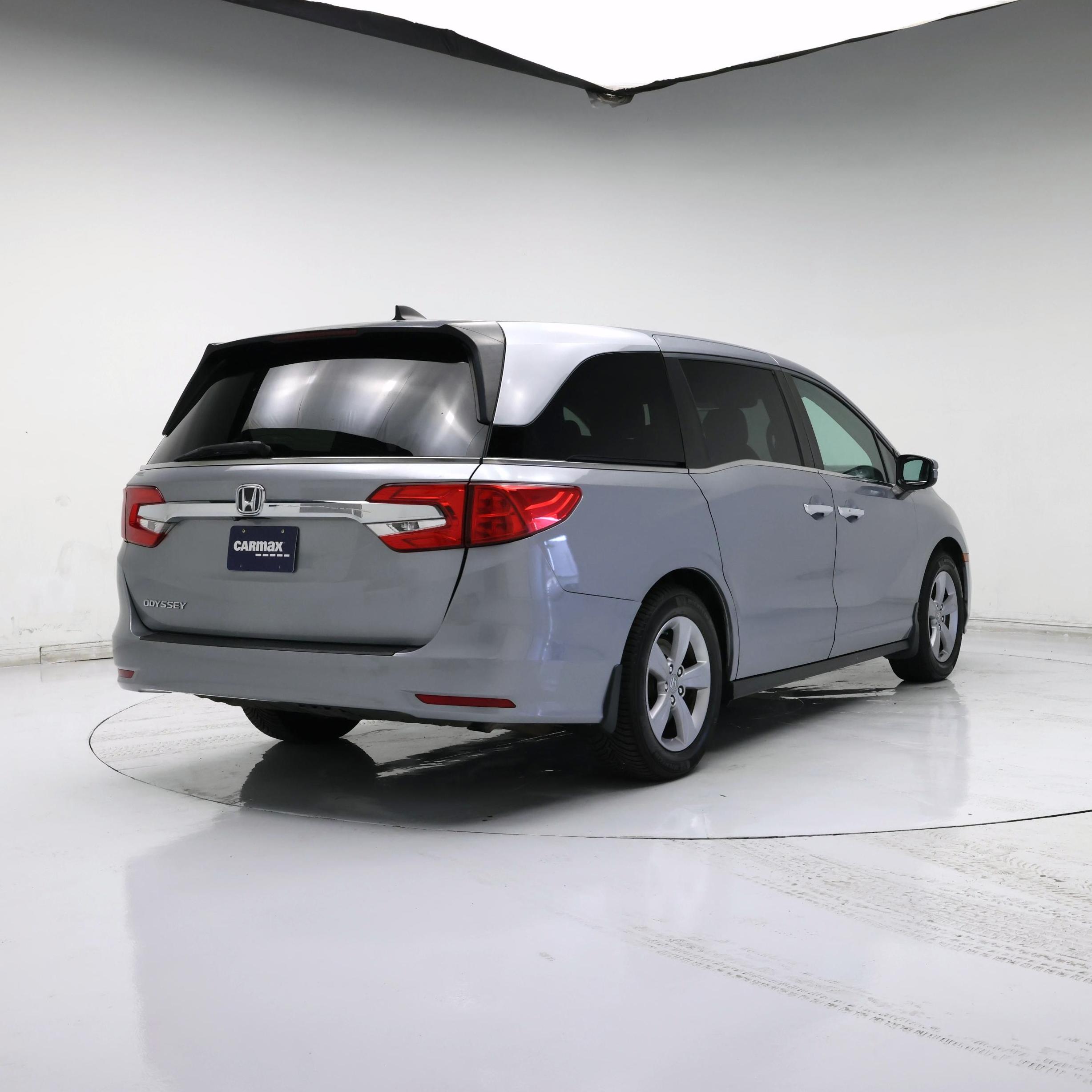 Thumbnail: 2019 Honda Odyssey - 8
