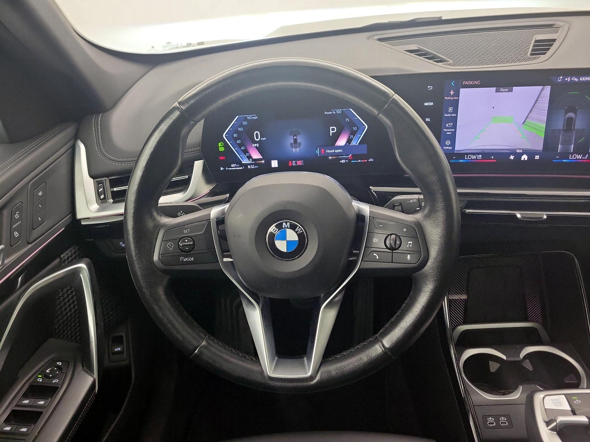 Thumbnail: 2025 BMW X1 - 10