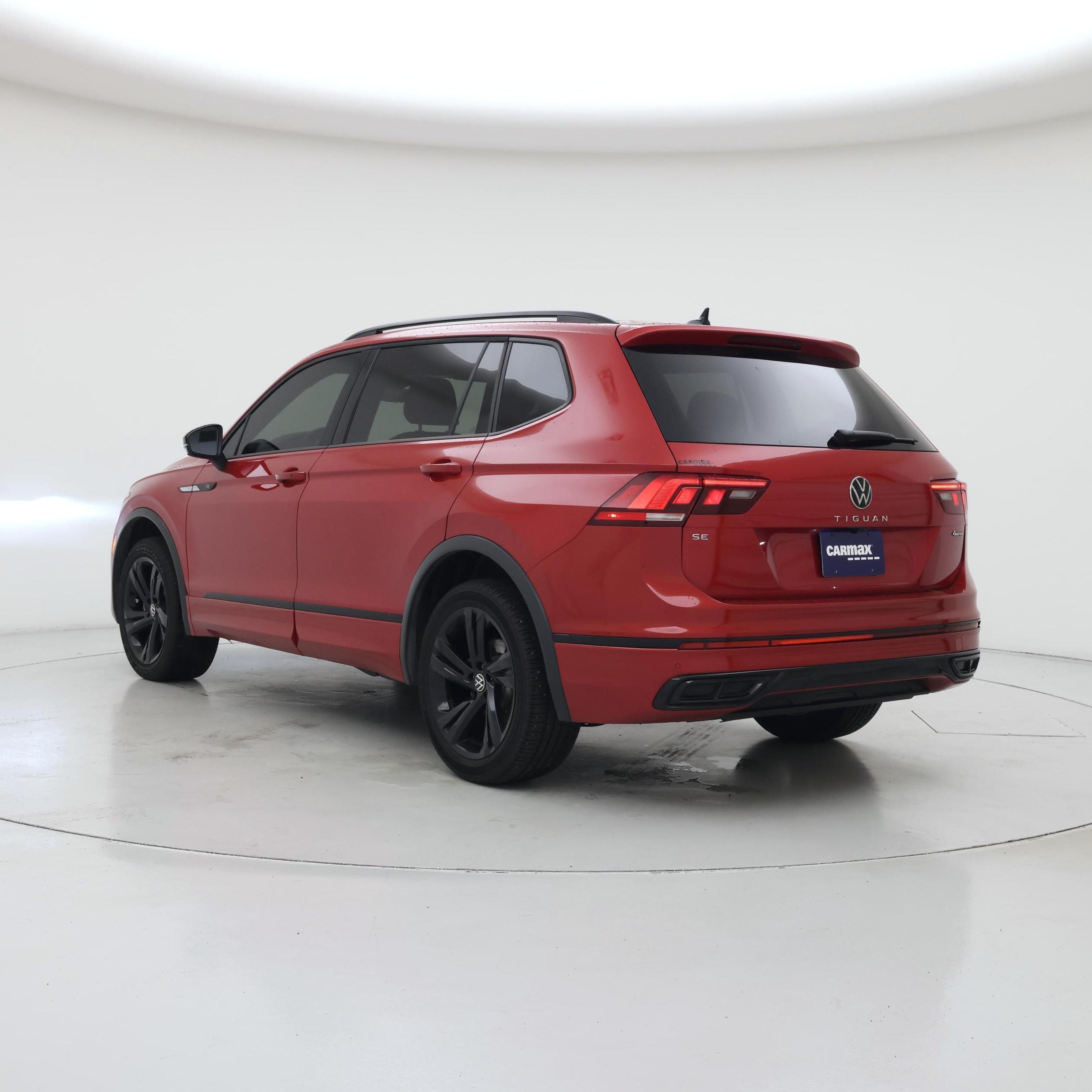 Thumbnail: 2024 Volkswagen Tiguan - 2