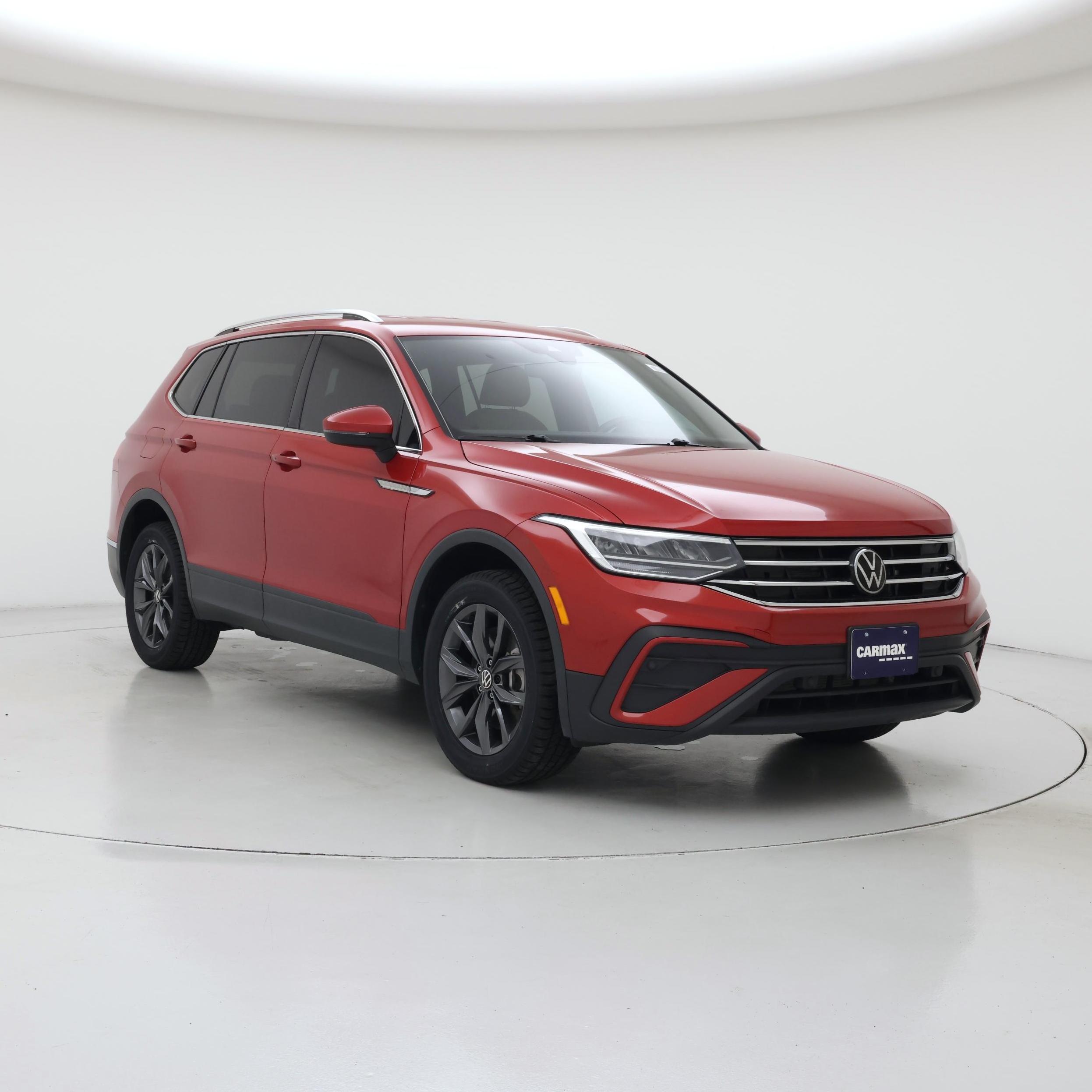 Red 2023 Volkswagen Tiguan SUV / Crossover Front-Wheel Drive Automatic
