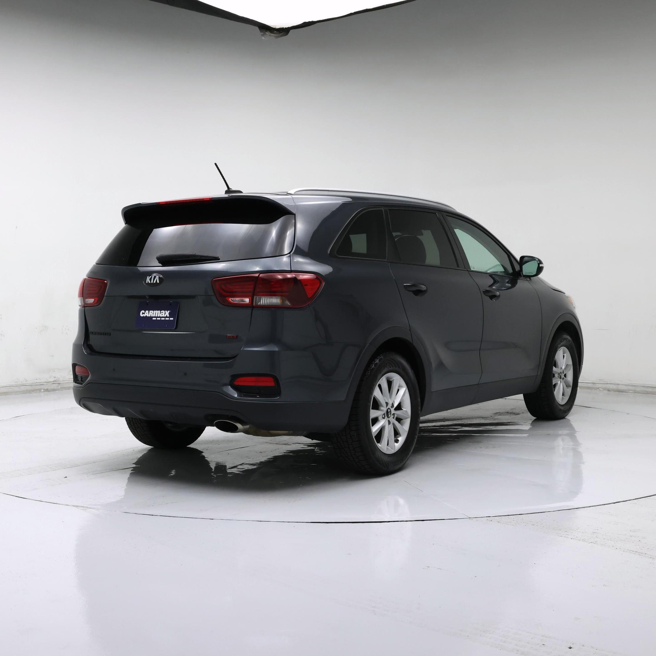 Thumbnail: 2020 Kia Sorento - 8
