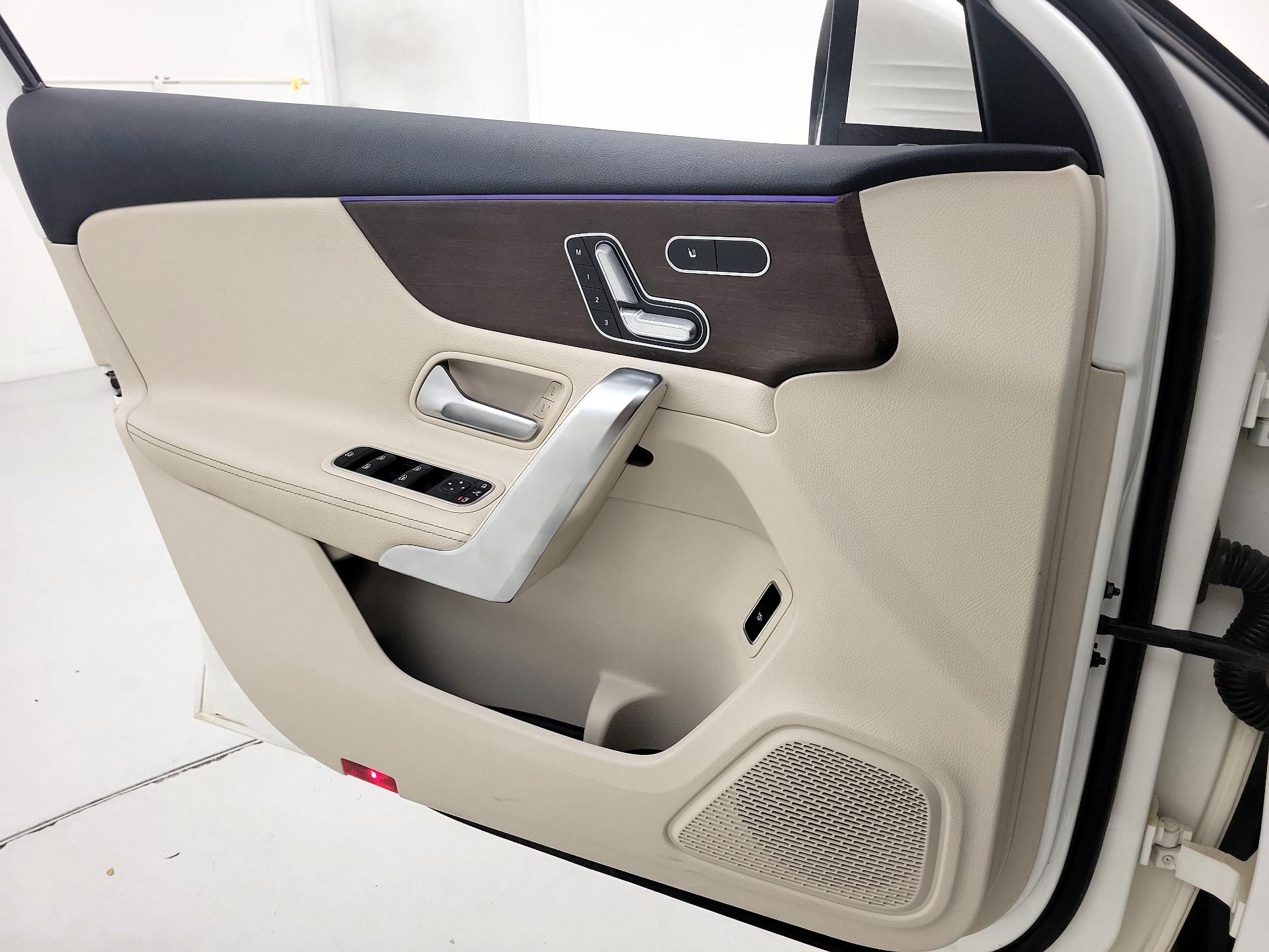Thumbnail: 2021 Mercedes-Benz A-Class - 12