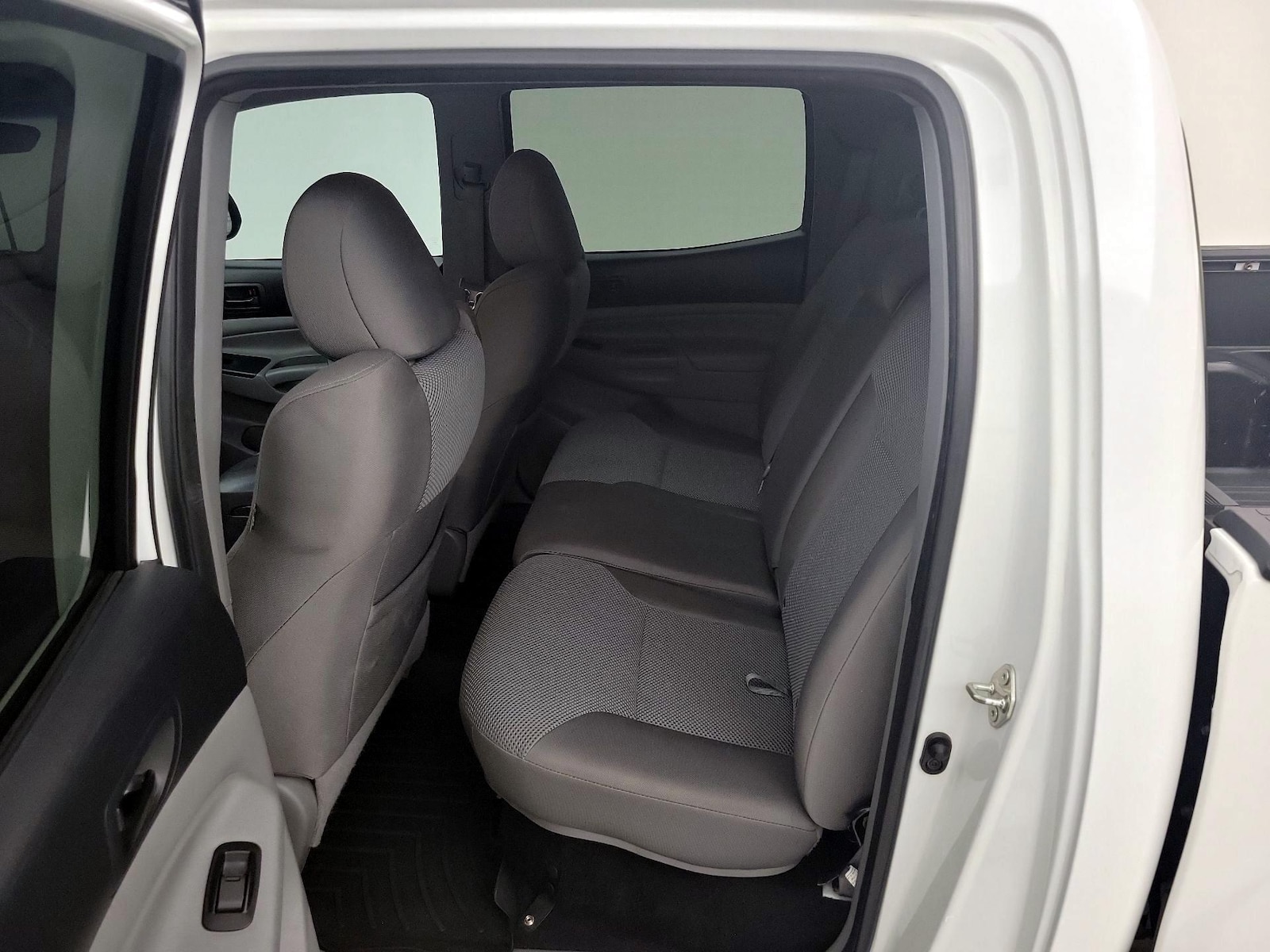 2014 Toyota Tacoma PreRunner - Photo 20