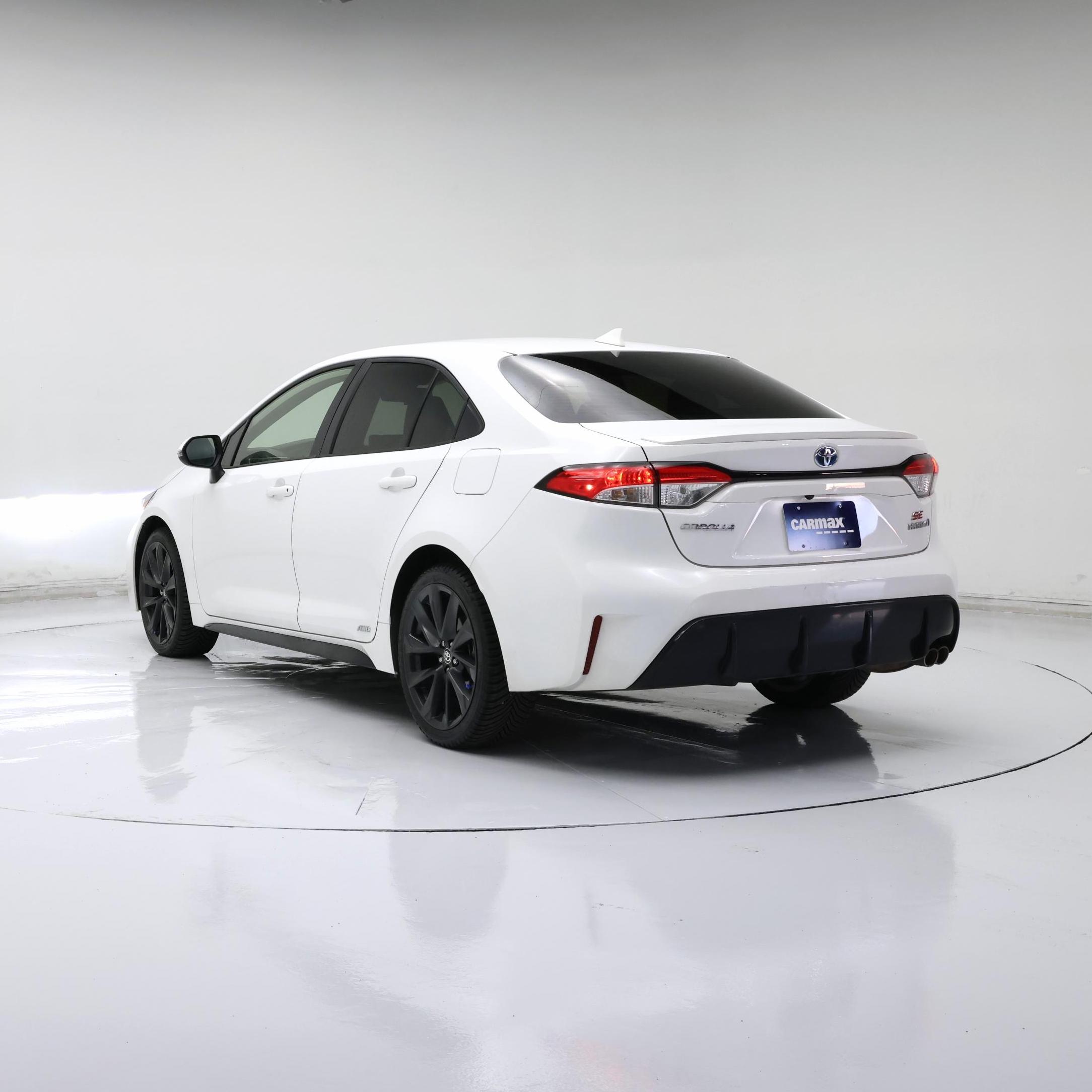 Thumbnail: 2024 Toyota Corolla - 2