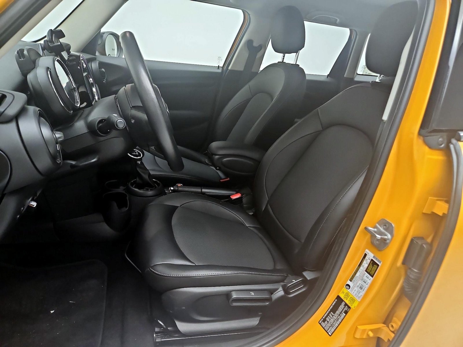 2017 MINI Cooper Base - Photo 12