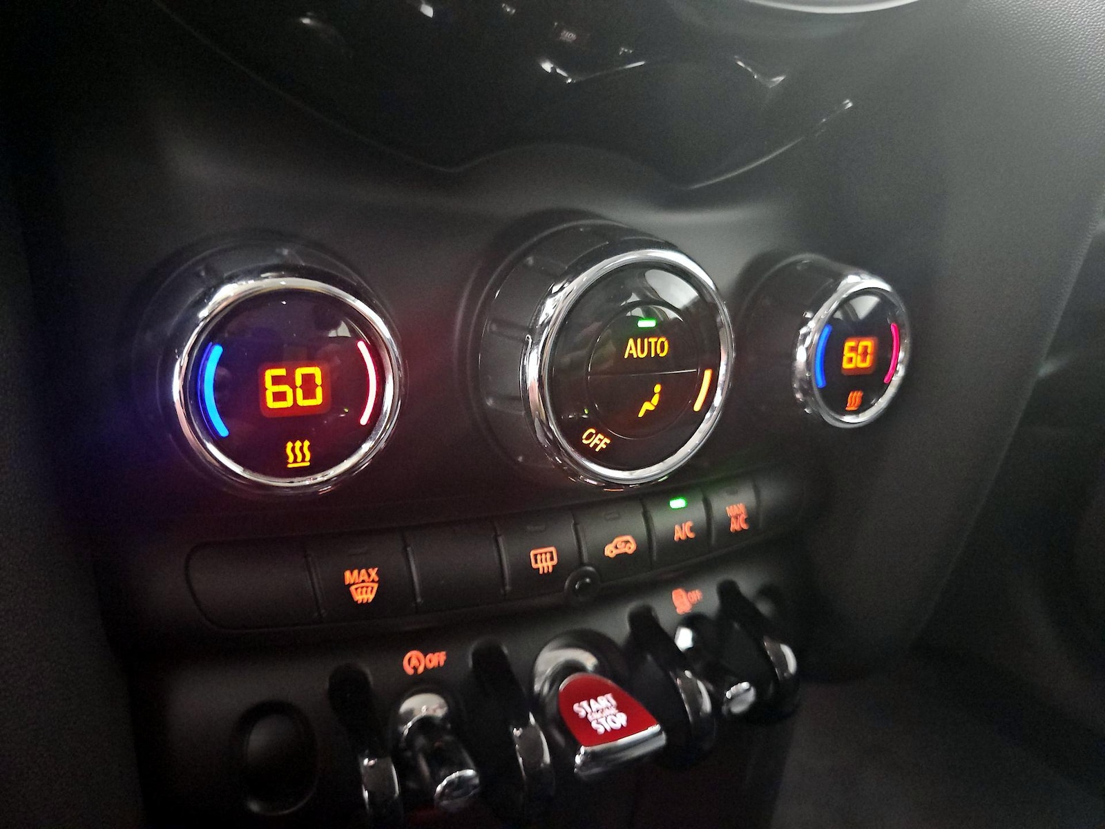 2017 MINI Cooper Base - Photo 17