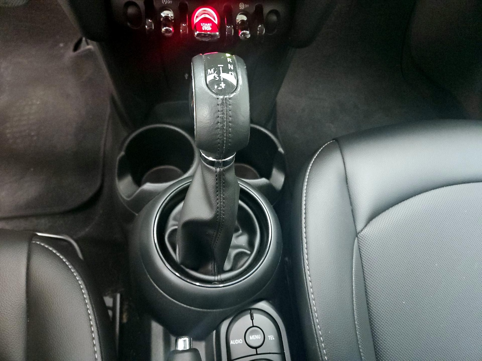 2017 MINI Cooper Base - Photo 18