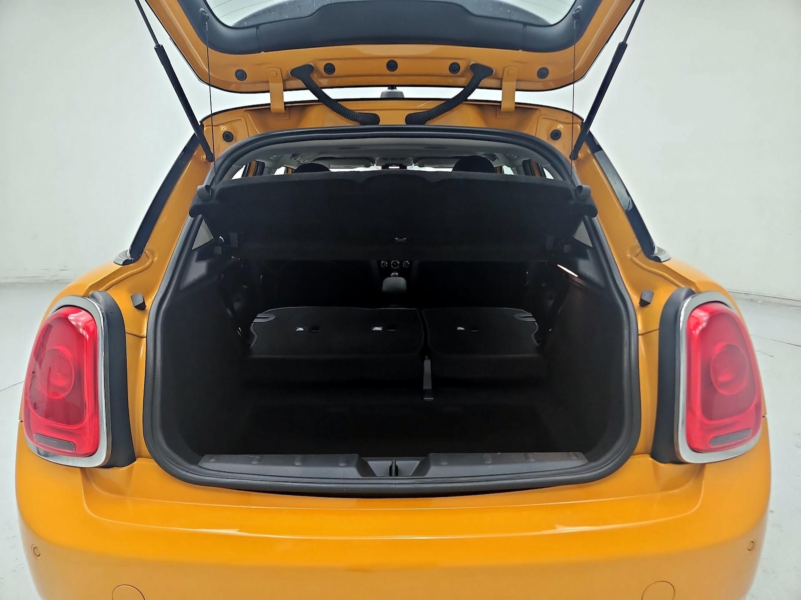 2017 MINI Cooper Base - Photo 22