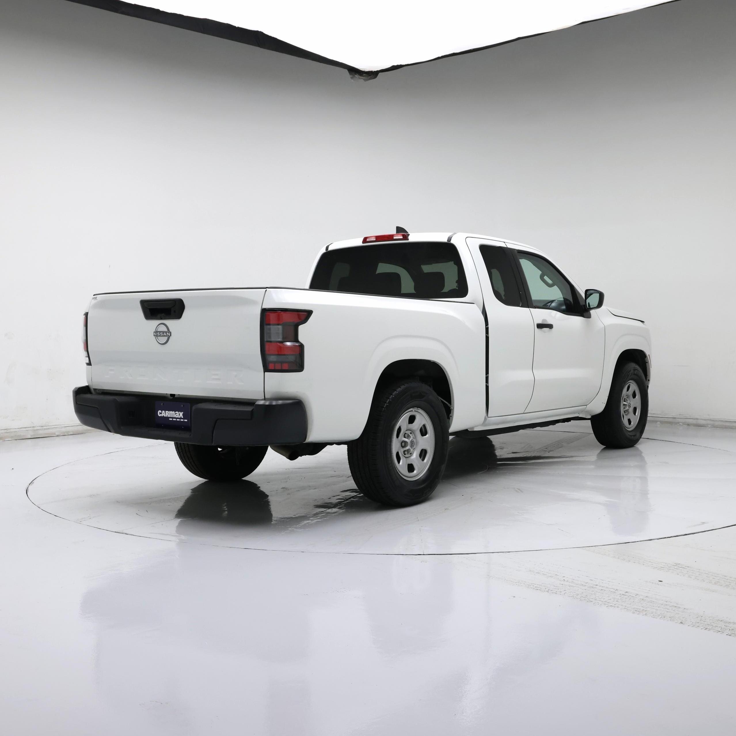 Thumbnail: 2024 Nissan Frontier - 8