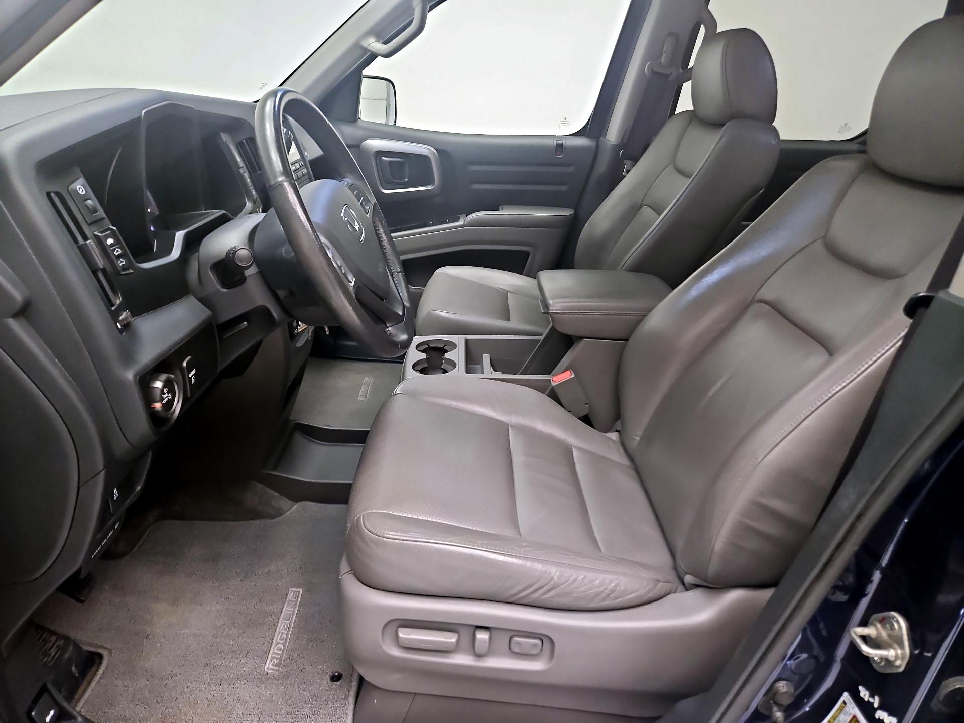 Thumbnail: 2014 Honda Ridgeline - 11
