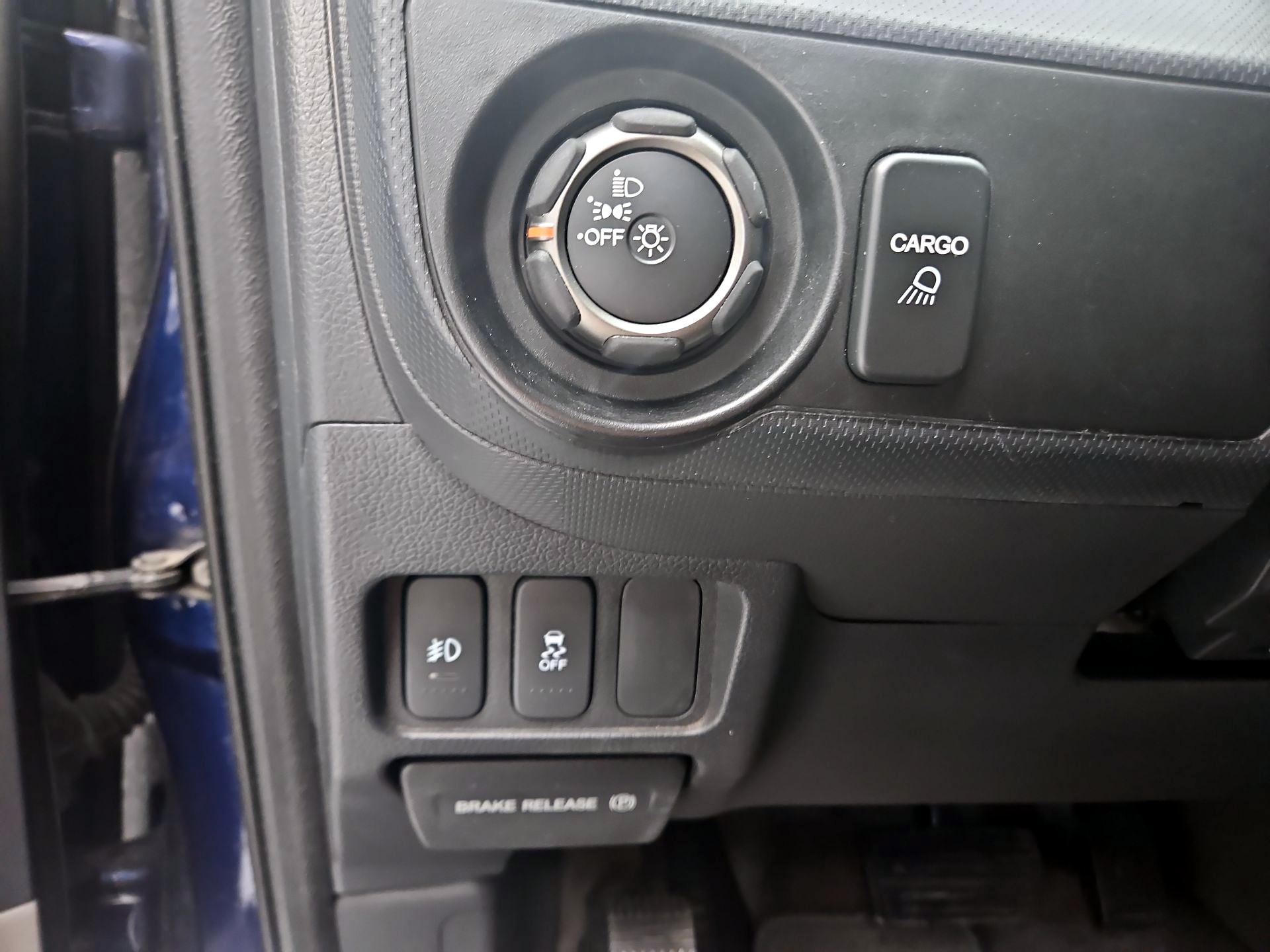 Thumbnail: 2014 Honda Ridgeline - 13