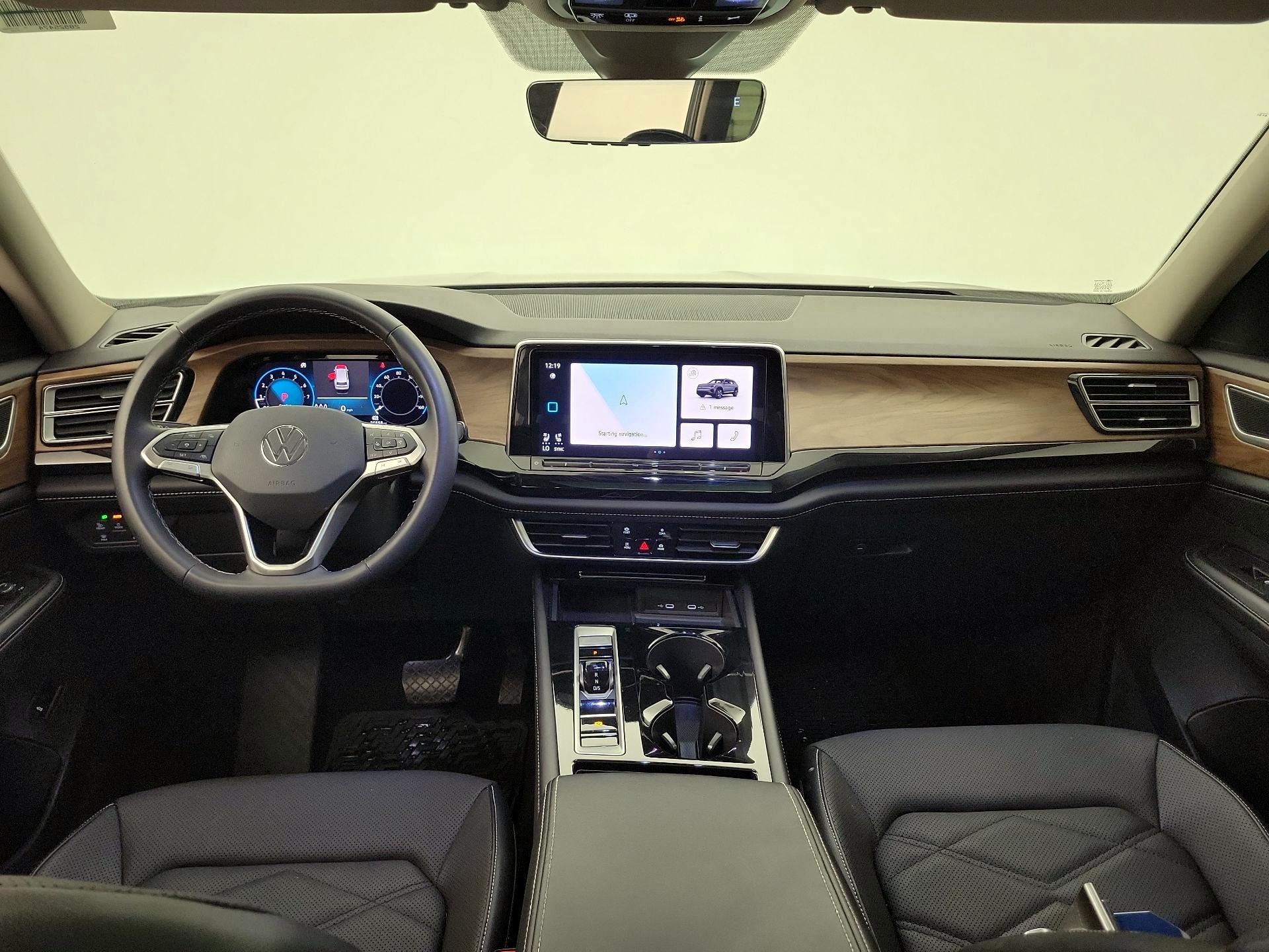 Thumbnail: 2024 Volkswagen Atlas - 9