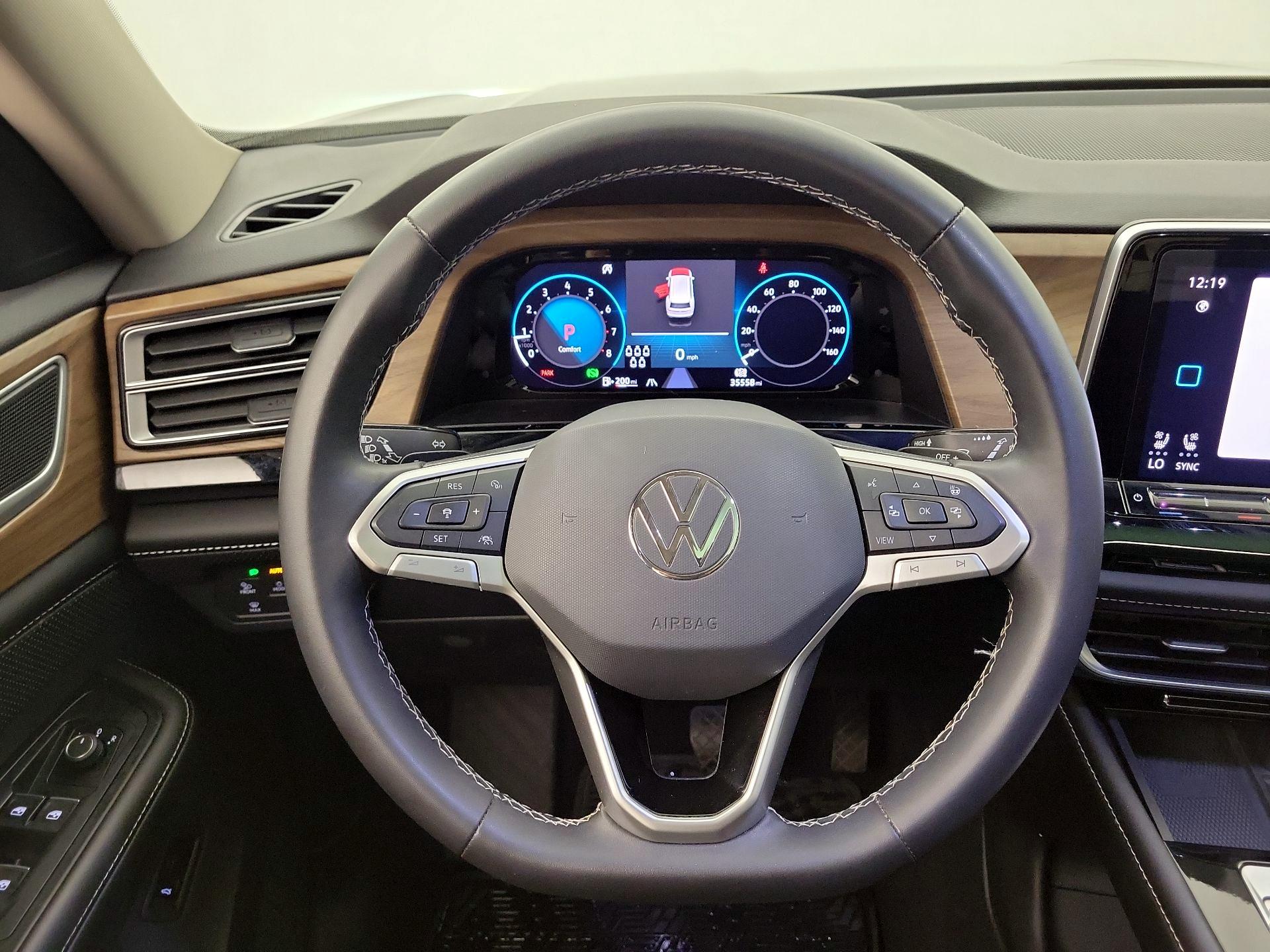 Thumbnail: 2024 Volkswagen Atlas - 10
