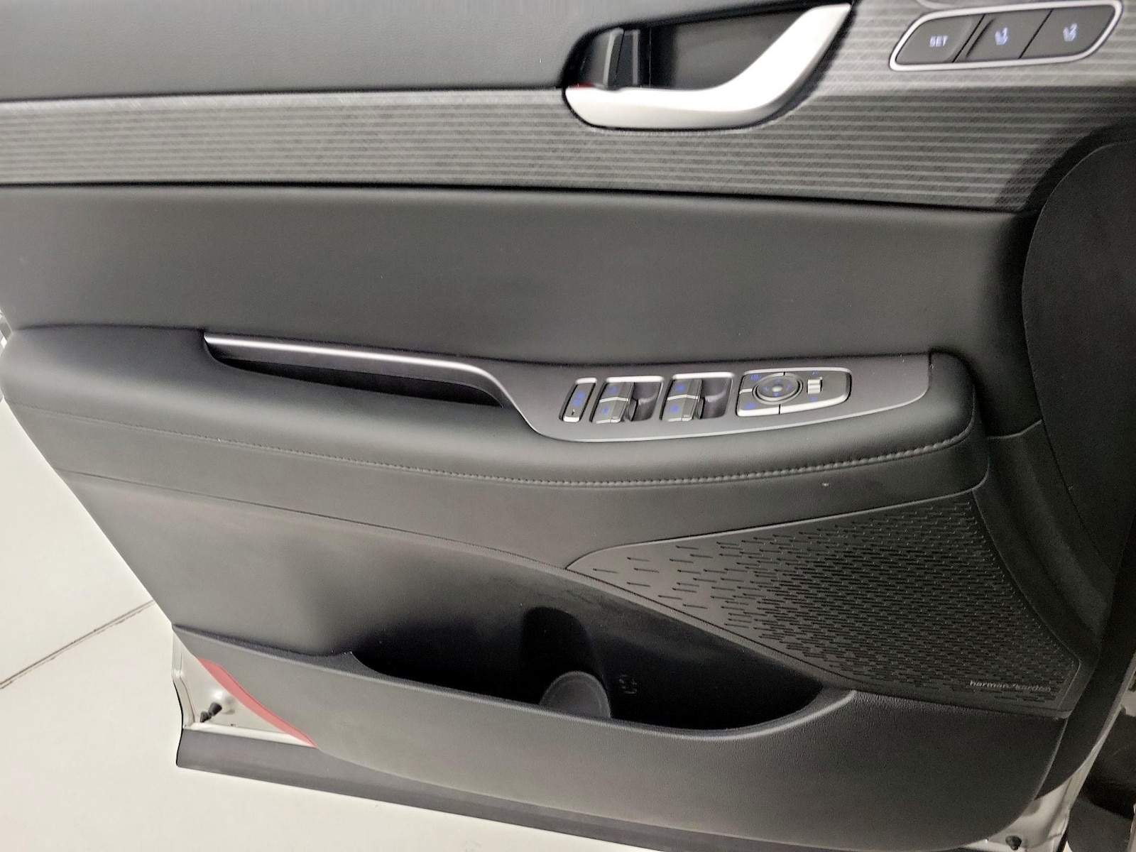 2024 Hyundai Palisade Limited - Photo 13